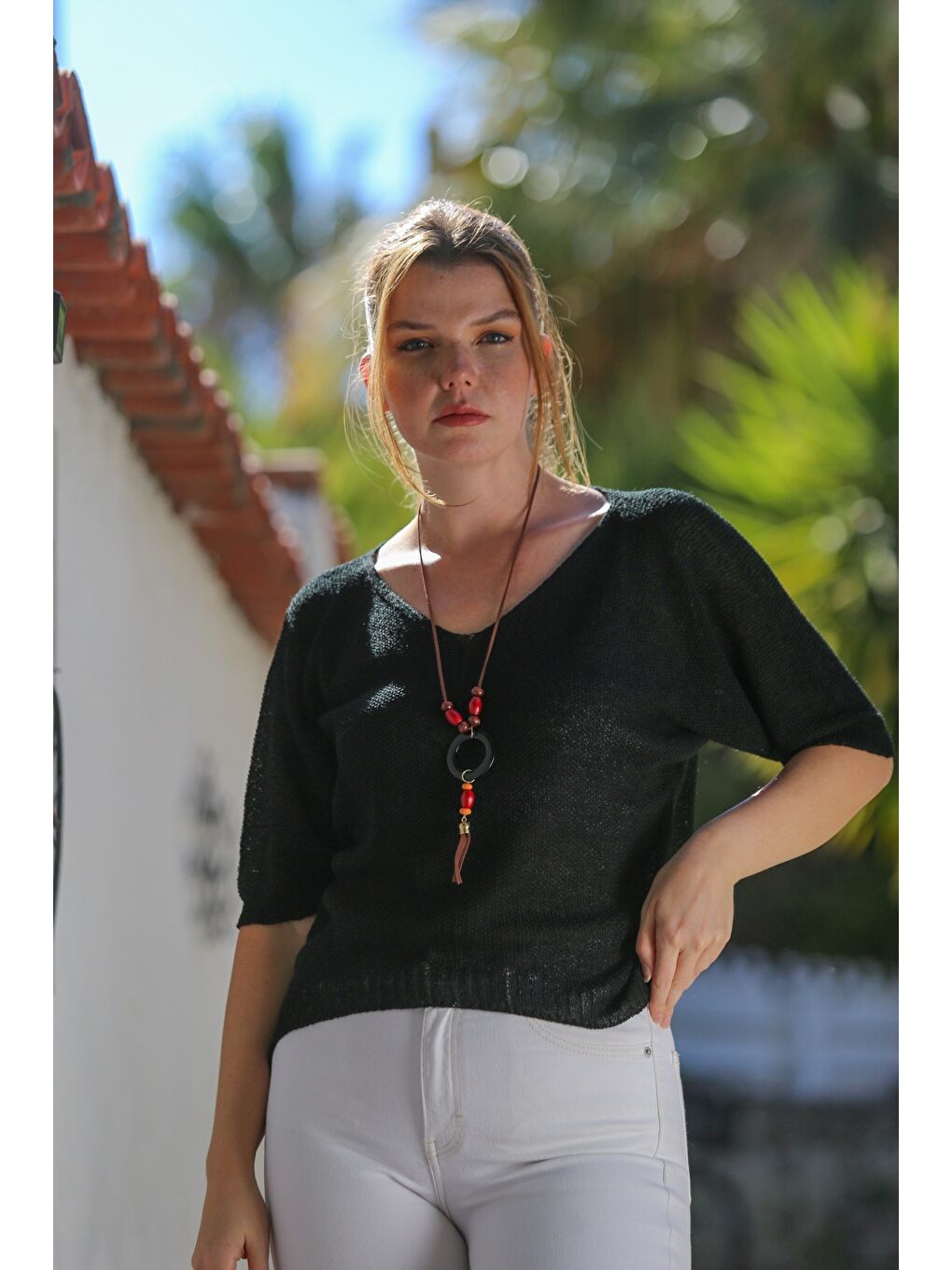 Siyah V Yaka 3/4 Kol İnce Arkası Uzun Crop Fit Triko Bluz 50 60-2