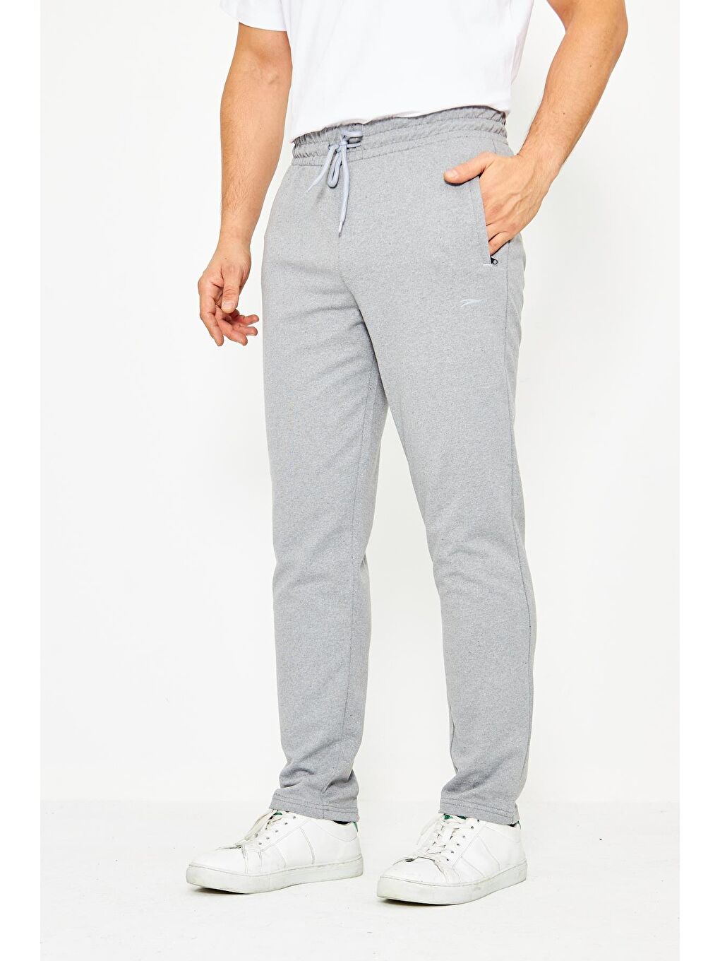 Gri Erkek Düz Paça Rahat Kesim Eşofman Altı 6501-2