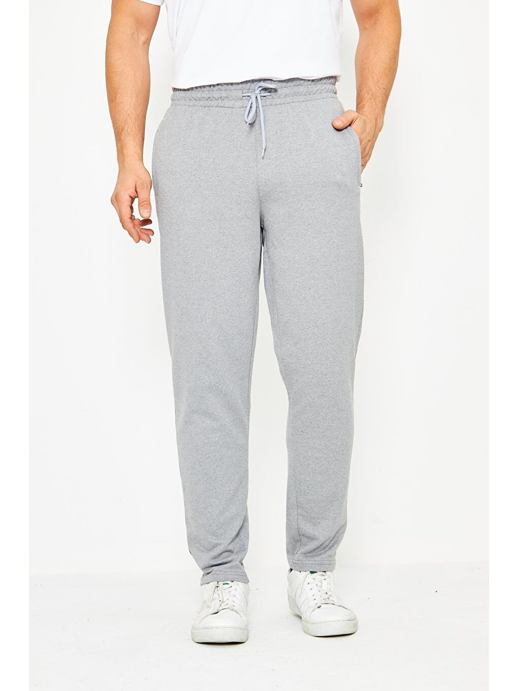 Gri Erkek Düz Paça Rahat Kesim Eşofman Altı 6501-3