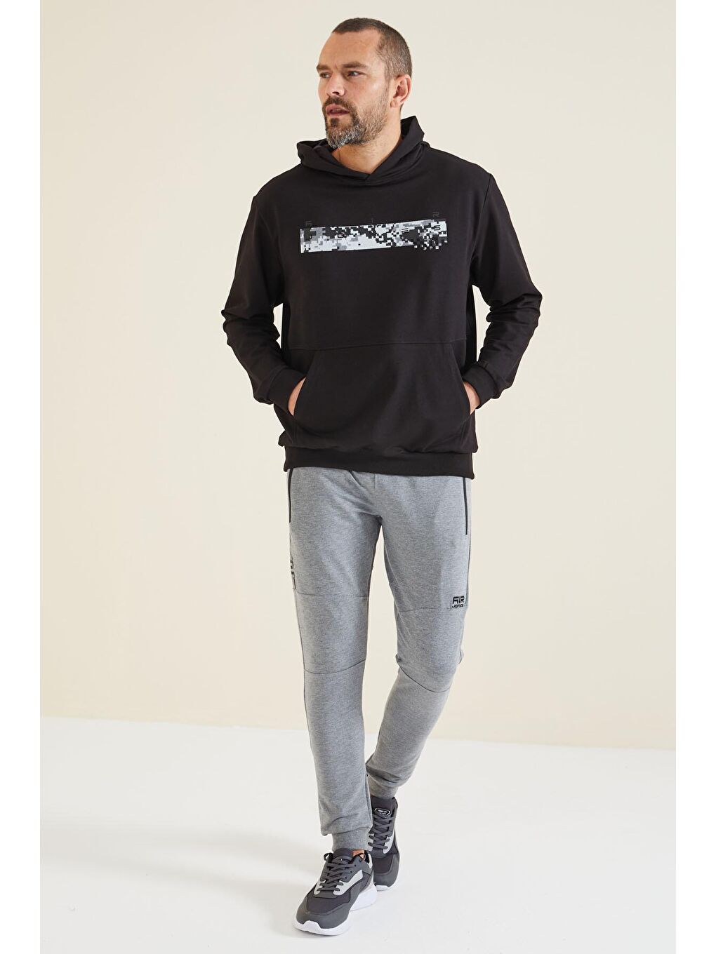 AIR JONES Dustin Siyah Baskılı Erkek Sweatshirt - 88136 - 1