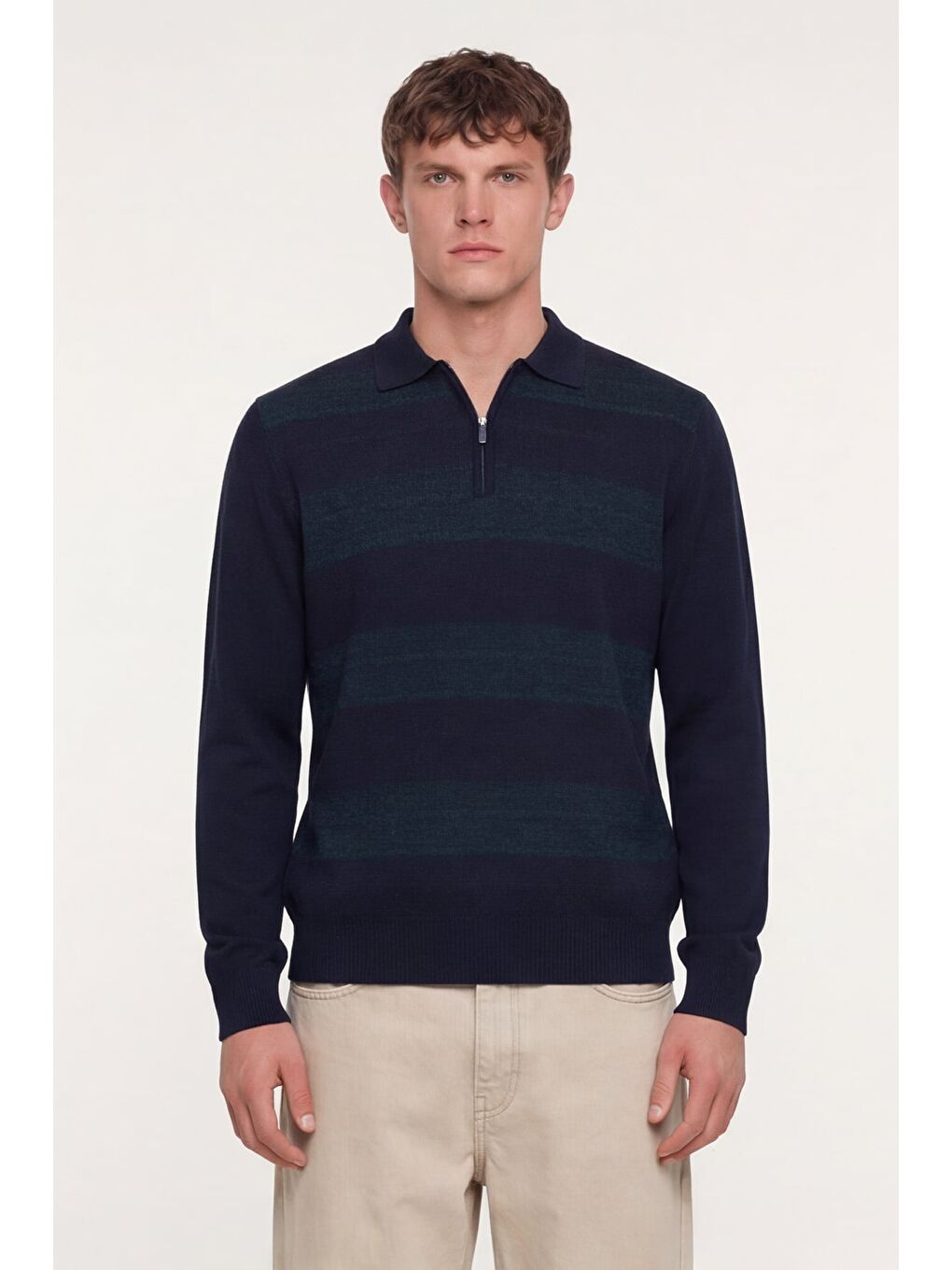 Erkek Lacivert Normal Kesim Regular Fit Yünlü Dokuma Düz Desenli Triko Kazak