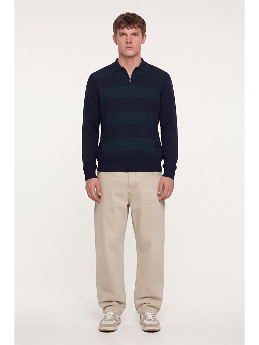 Erkek Lacivert Normal Kesim Regular Fit Yünlü Dokuma Düz Desenli Triko Kazak-1