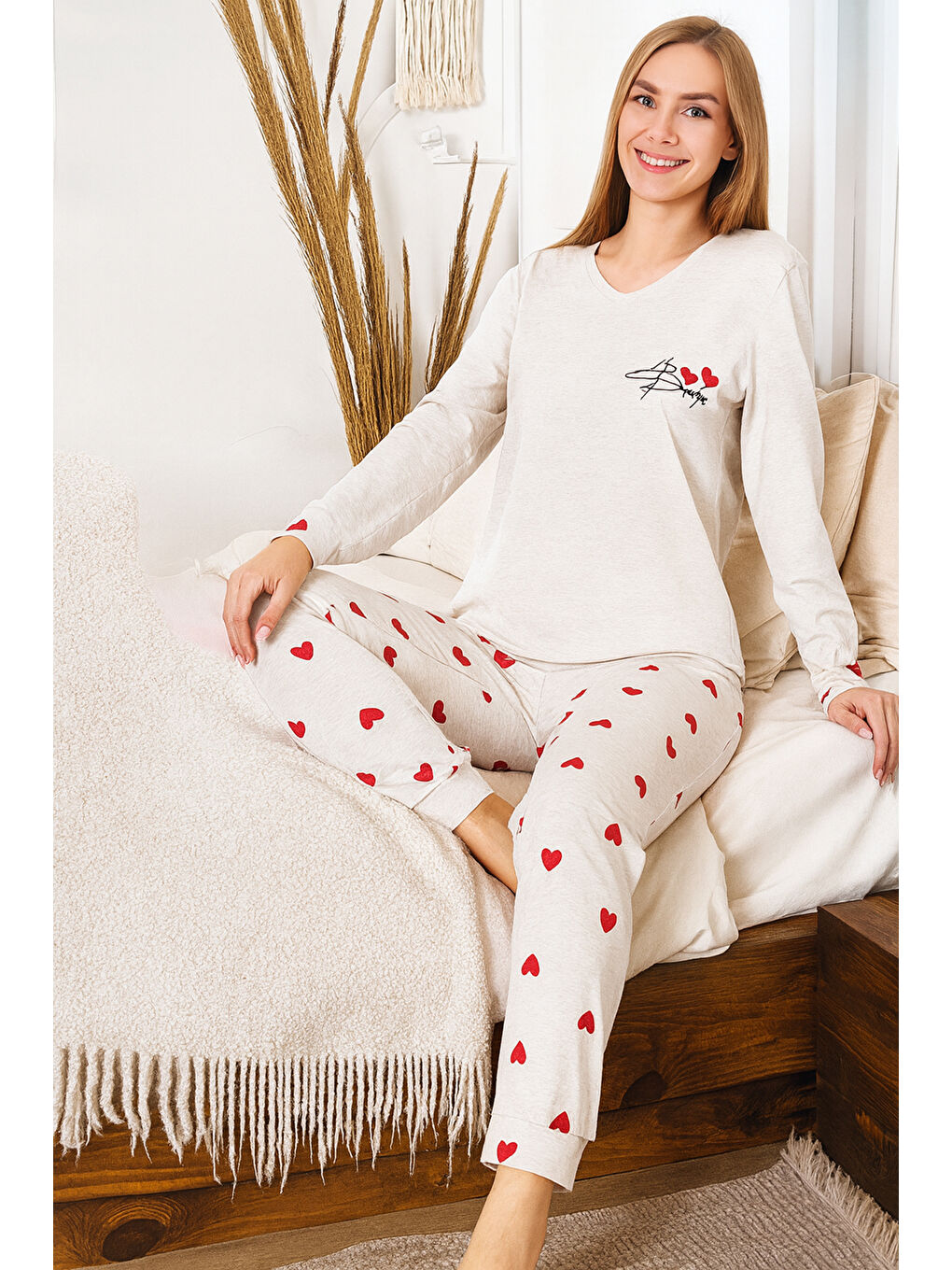 Kadın Kalp Desen V Yaka Suprem Pijama Takımı 0464 Gri06-1