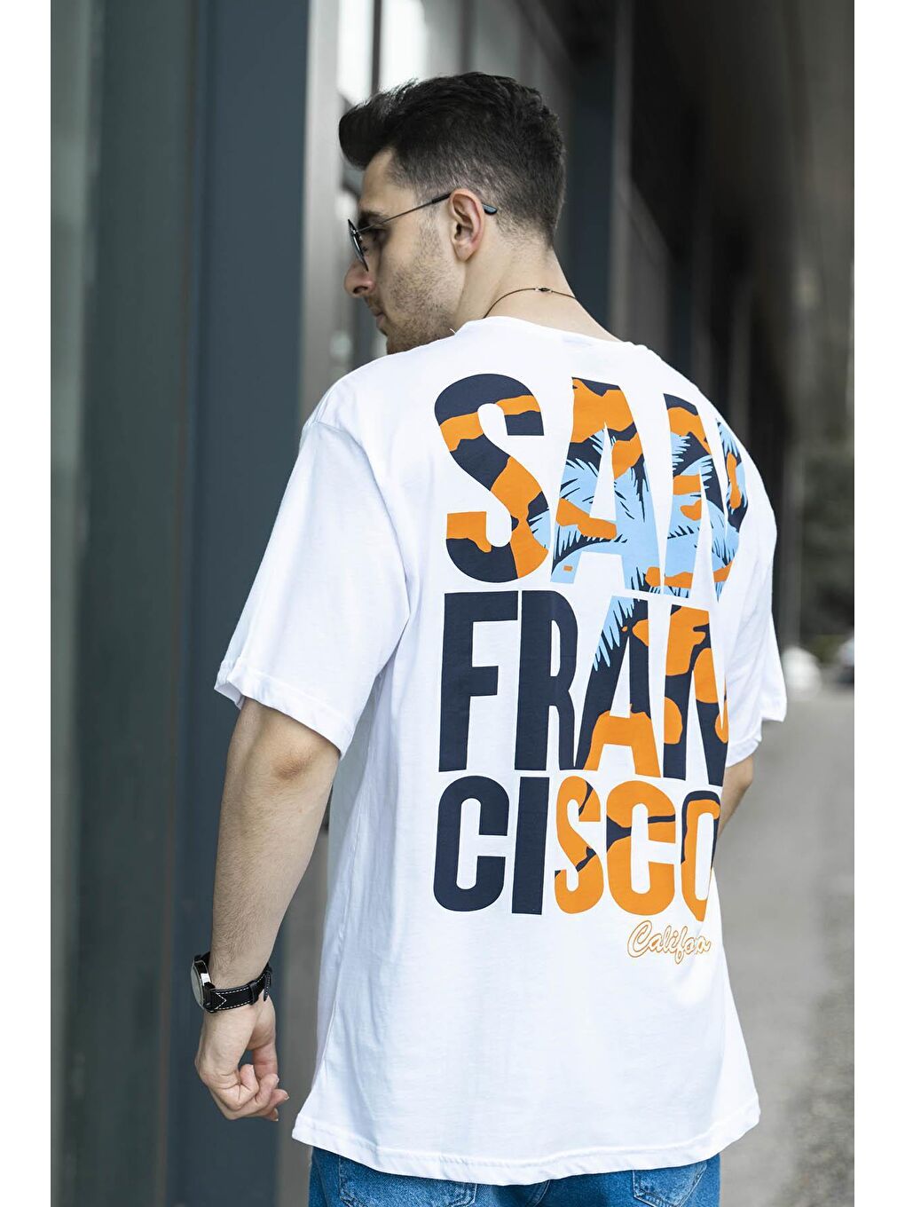 Beyaz Tatum San Francisco Baskılı Oversize Bisiklet Yaka Erkek Tişört