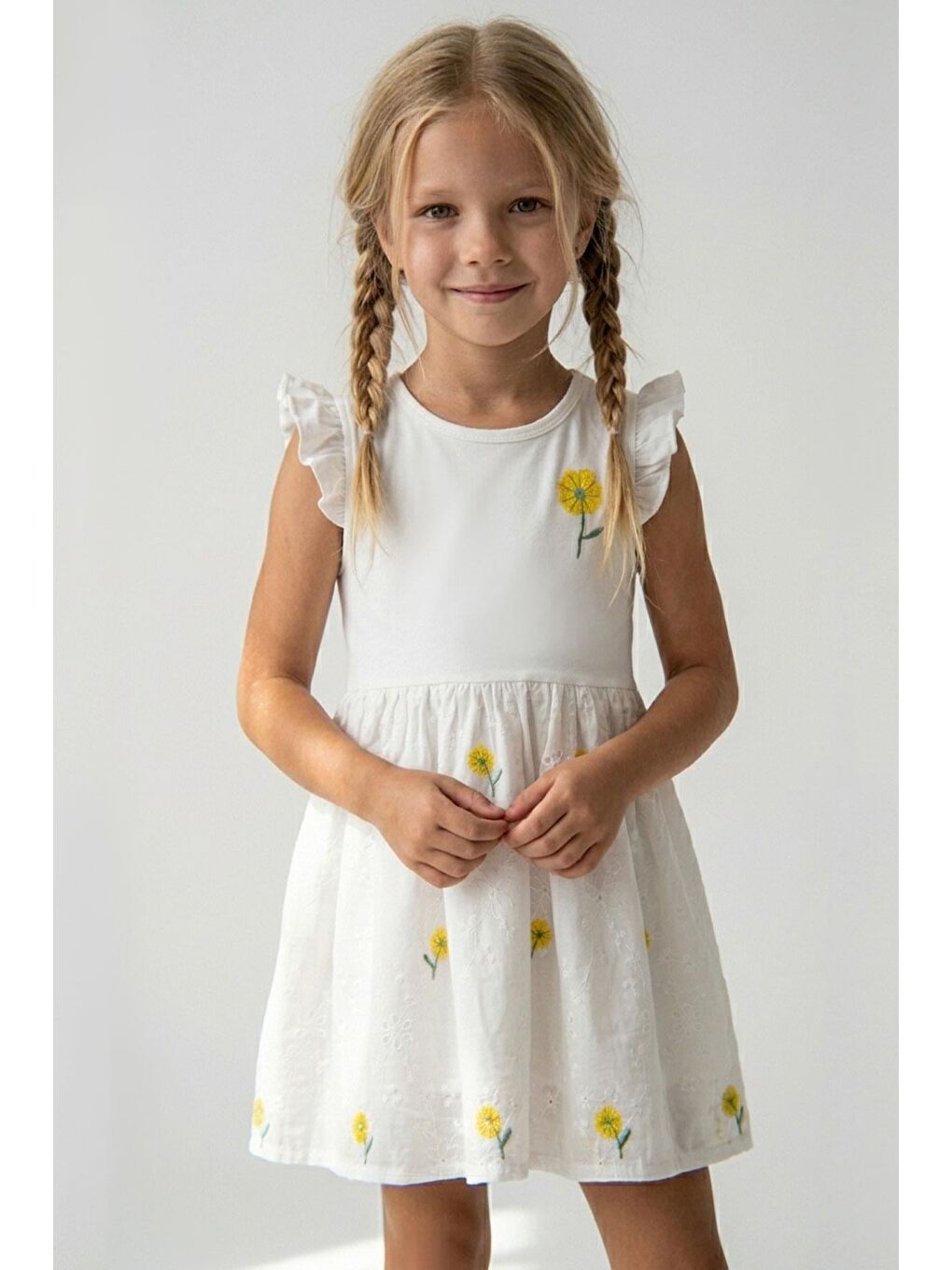 Kız Çocuk Ellbise Sarı Çiçek Nakışlı Eteği Dantel Detaylı Çiçekli Ekru (3-8 Yaş)