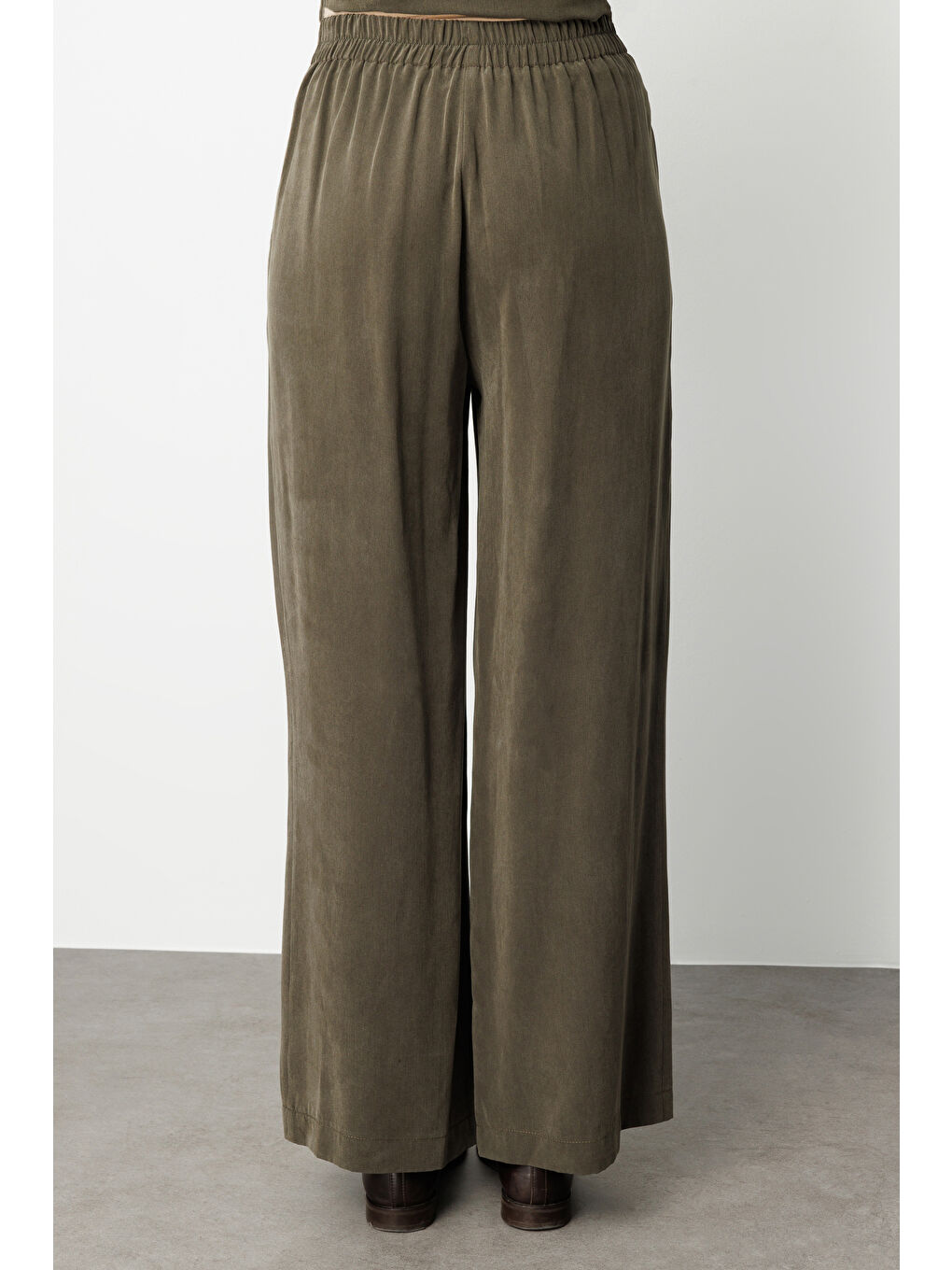 Geniş Paça beli Lastikli Haki Cupro Pantolon-4