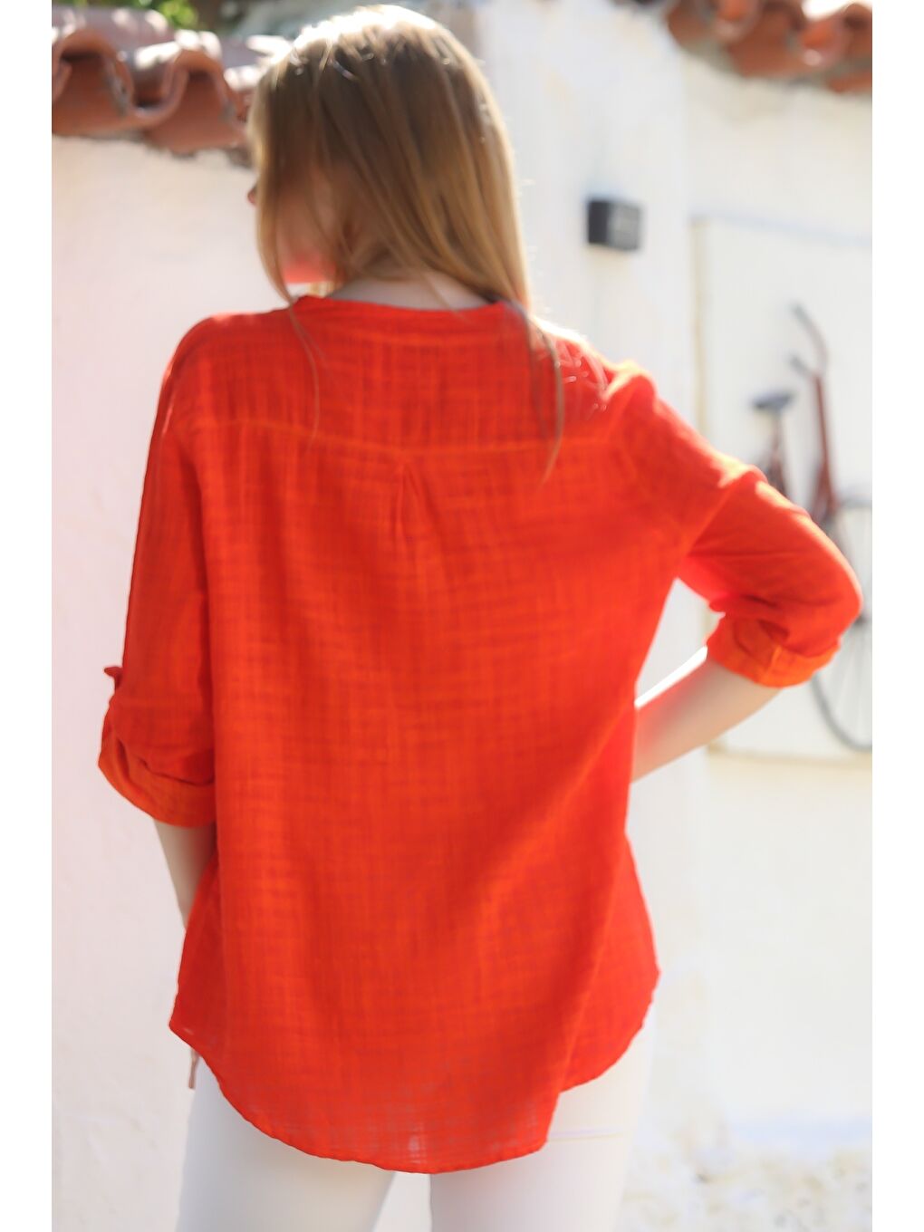 Organik Pamuk Turuncu Hakim Yaka Düğmeli Uzun Kollu Dokulu Tek Cepli Yıkamalı Dokuma Bluz 70 60-1
