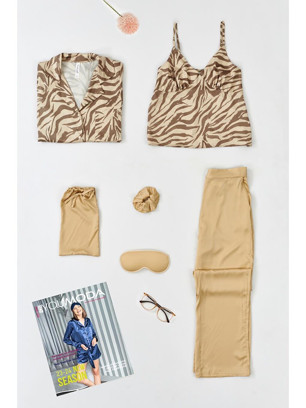 Bej 6'Lı Zebra Hem İçerde Hem Dışarıda Pijama Taş Takımı