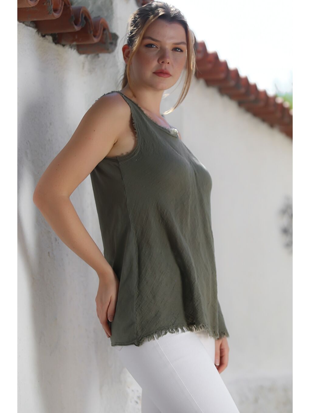 Organik Pamuk Haki Havuz Yaka Kolsuz İnce Yıkamalı Ve Pis Dikişli Uzun Dokuma Bluz 78 60-5