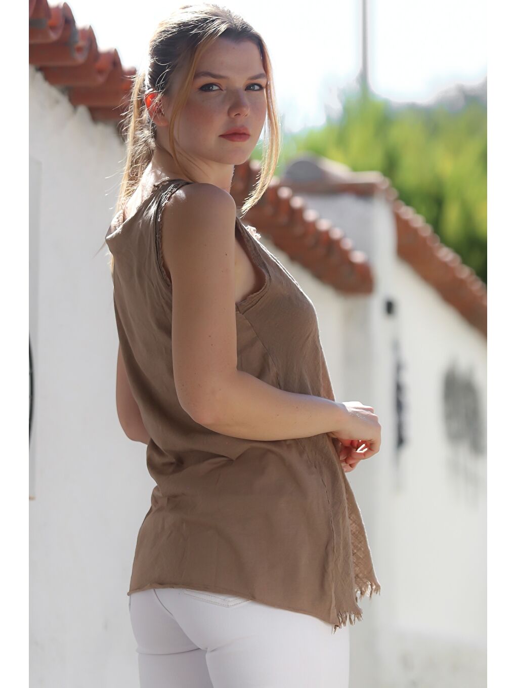 Bej Organik Pamuk Vizon Havuz Yaka Kolsuz İnce Yıkamalı Ve Pis Dikişli Uzun Dokuma Bluz 78 60-7