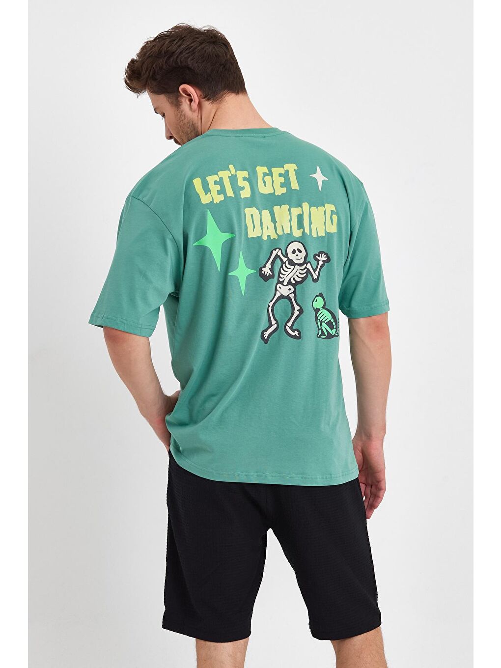 Yeşil Oversize Fit Bisiklet Yaka %100 Pamuk Sırt Baskılı Erkek Tişört RF0410-4