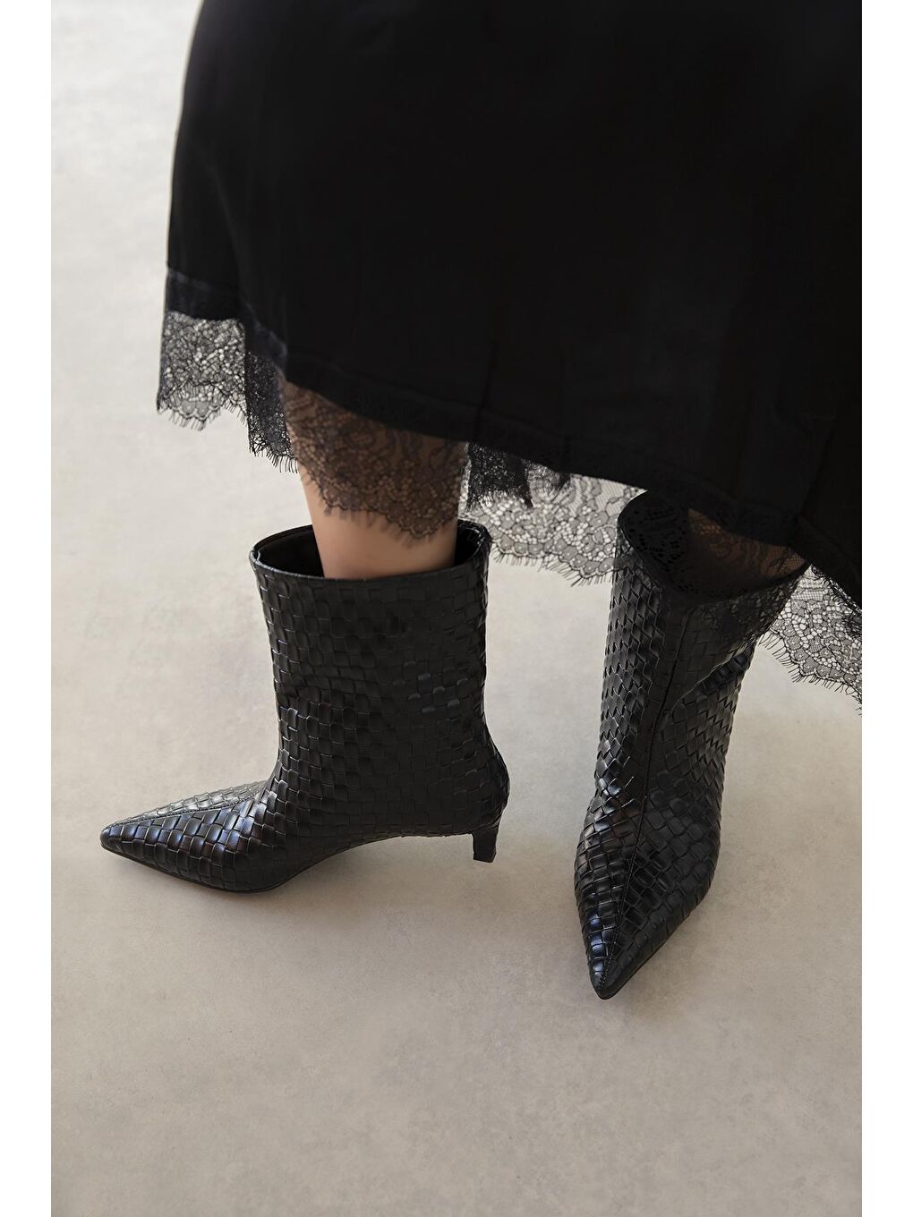 Zoey Kadın Örgü Detay Deri Bot Siyah-2