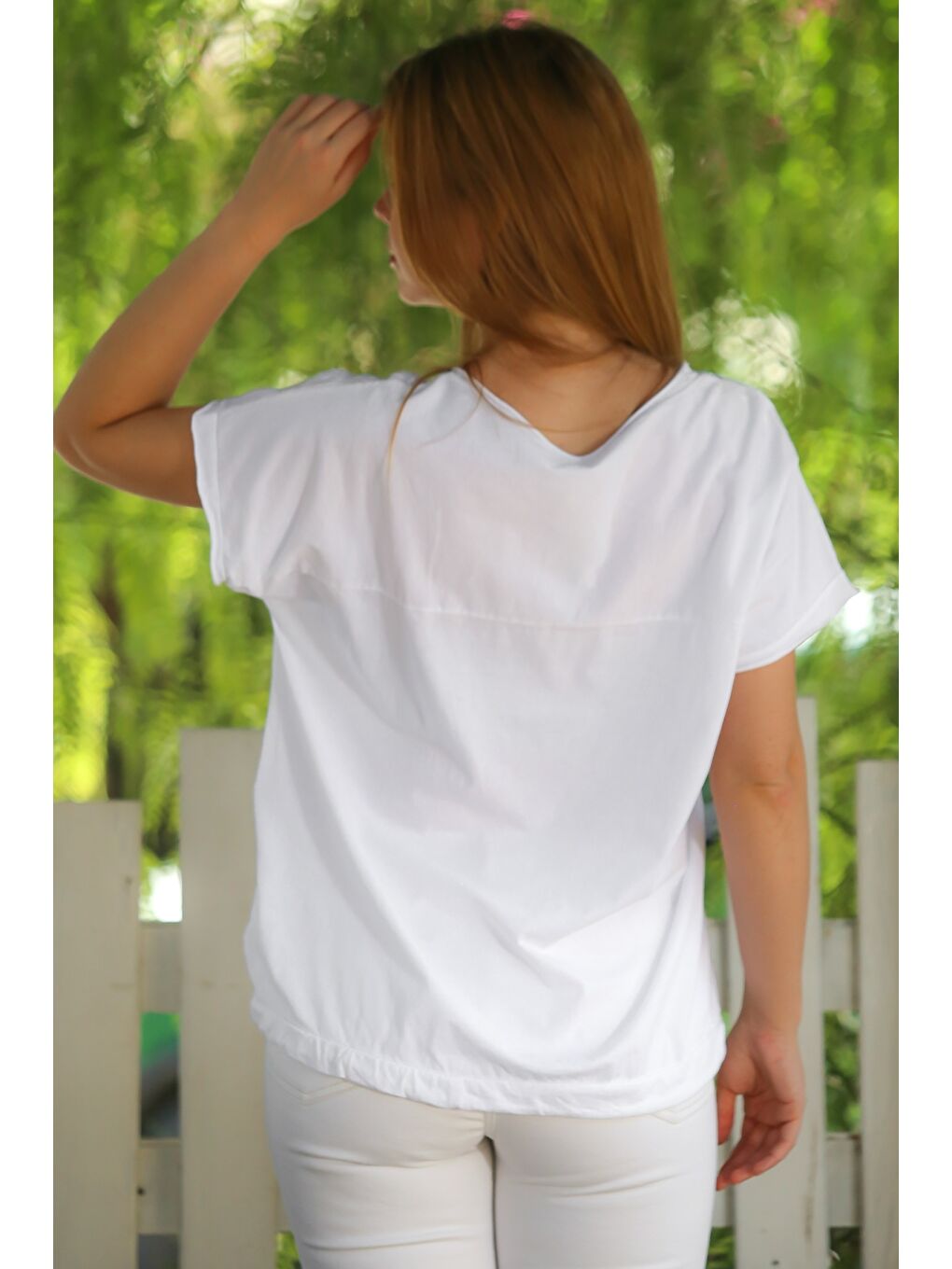 İtalyan Beyaz Yuvarlak Yaka Düşük Kol Bağlamalı Allover Nakışlı Pamuklu Dokuma Bluz 68 65-7