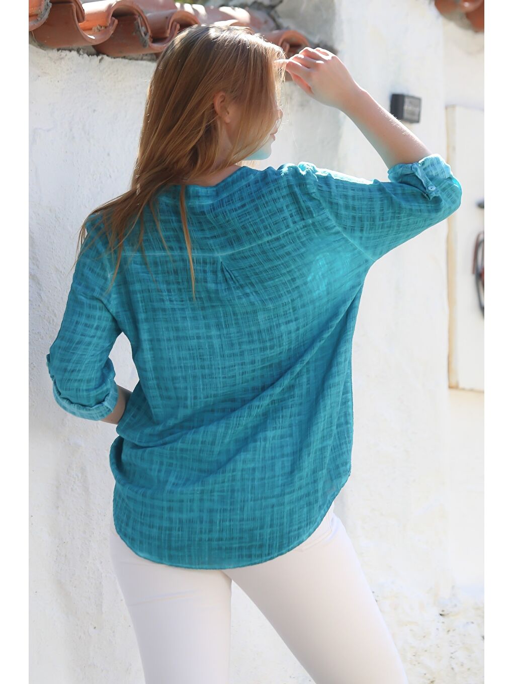 Organik Pamuk Turkuaz Hakim Yaka Düğmeli Uzun Kollu Dokulu Tek Cepli Yıkamalı Dokuma Bluz 70 60-7