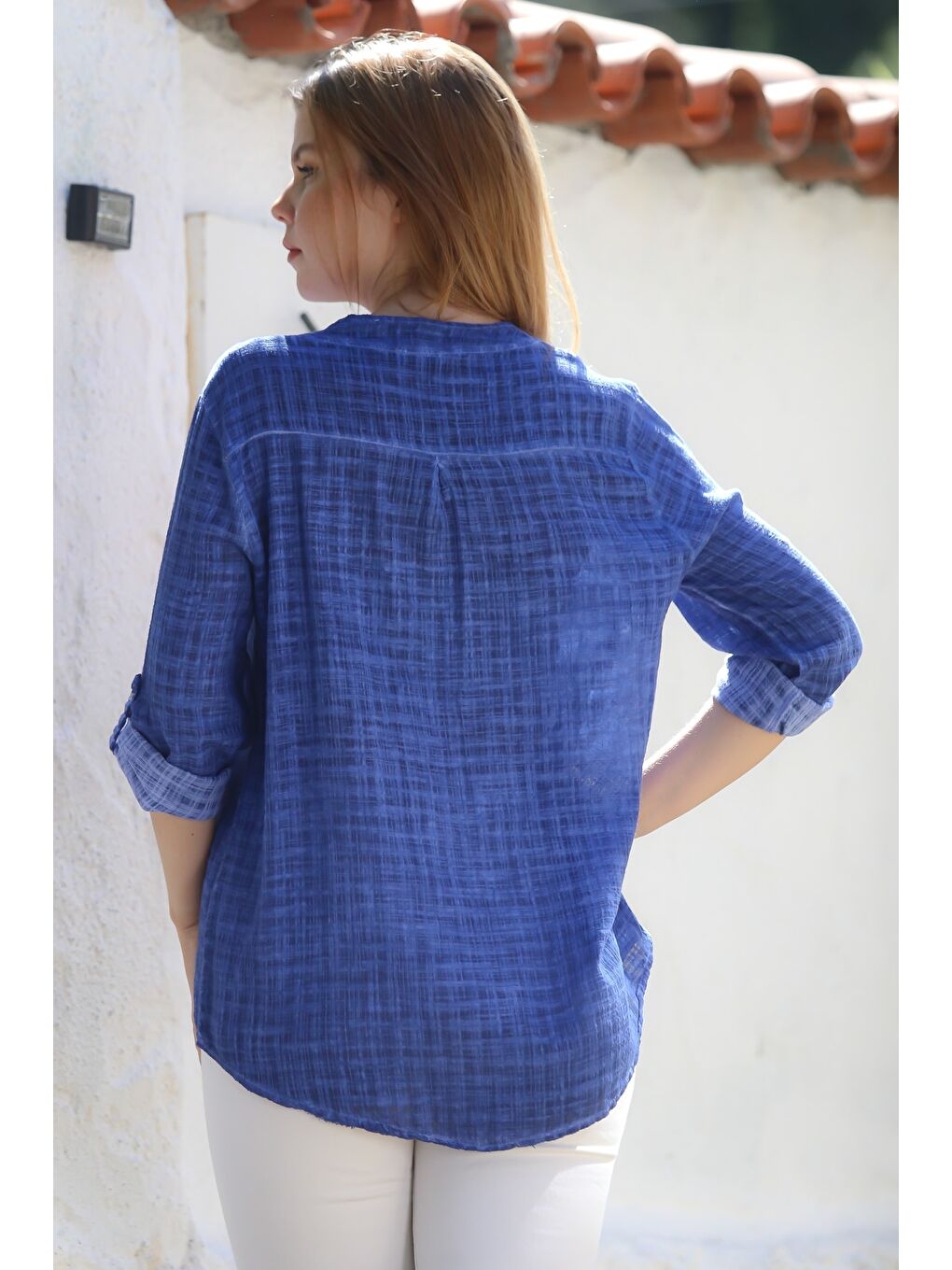 Organik Pamuk Jean Mavisi Hakim Yaka Düğmeli Uzun Kollu Dokulu Tek Cepli Yıkamalı Dokuma Bluz 70 60-1