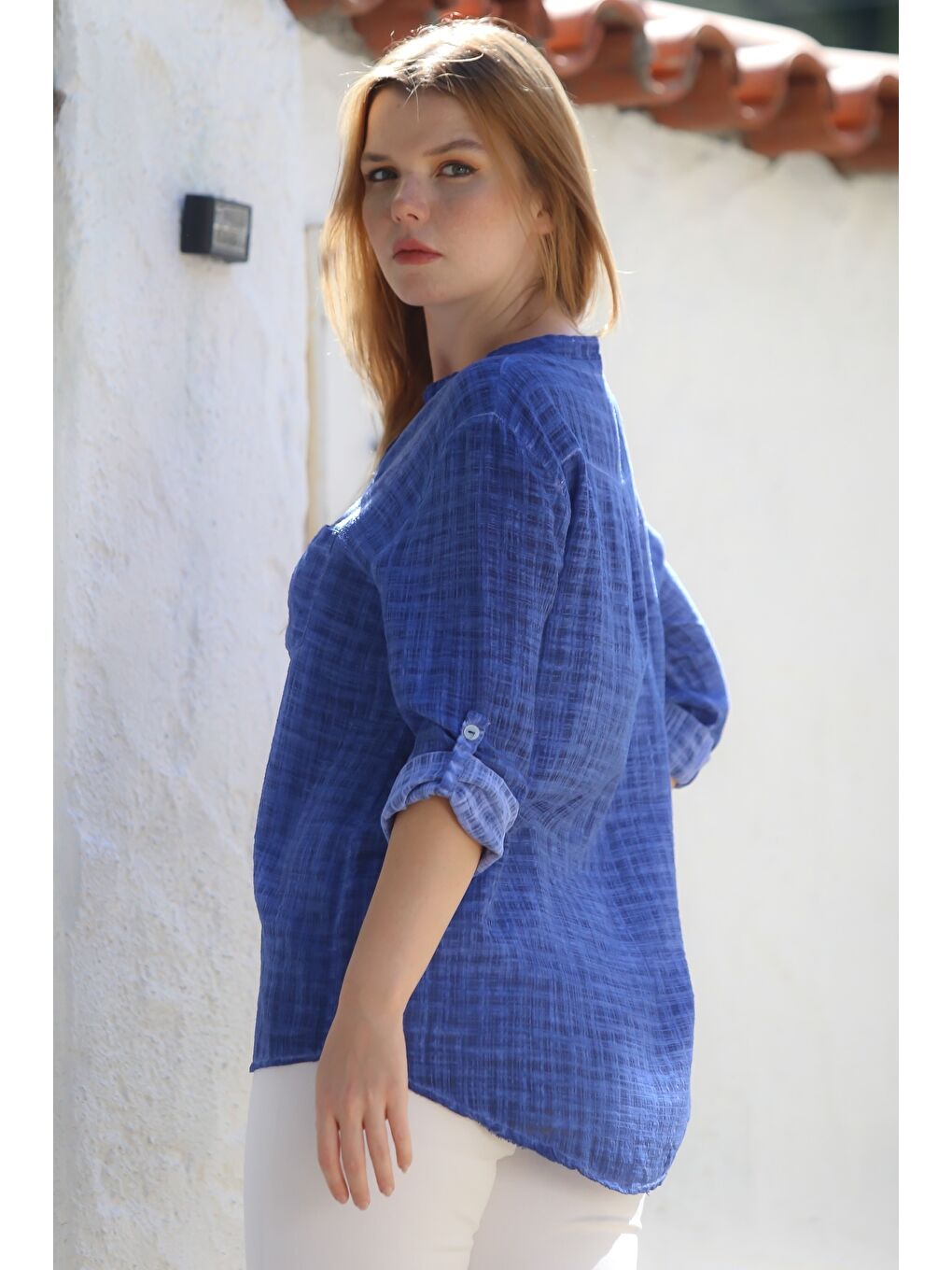 Organik Pamuk Jean Mavisi Hakim Yaka Düğmeli Uzun Kollu Dokulu Tek Cepli Yıkamalı Dokuma Bluz 70 60-7