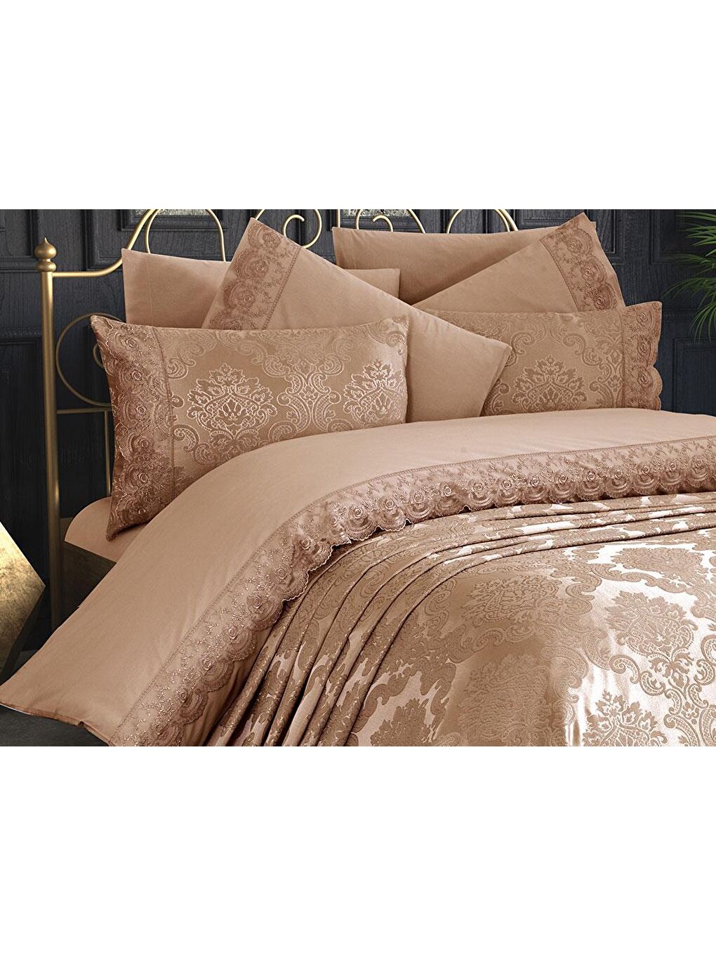 Karışık Fransız Dantelli Kure Yatak Örtüsü Cappucino-2