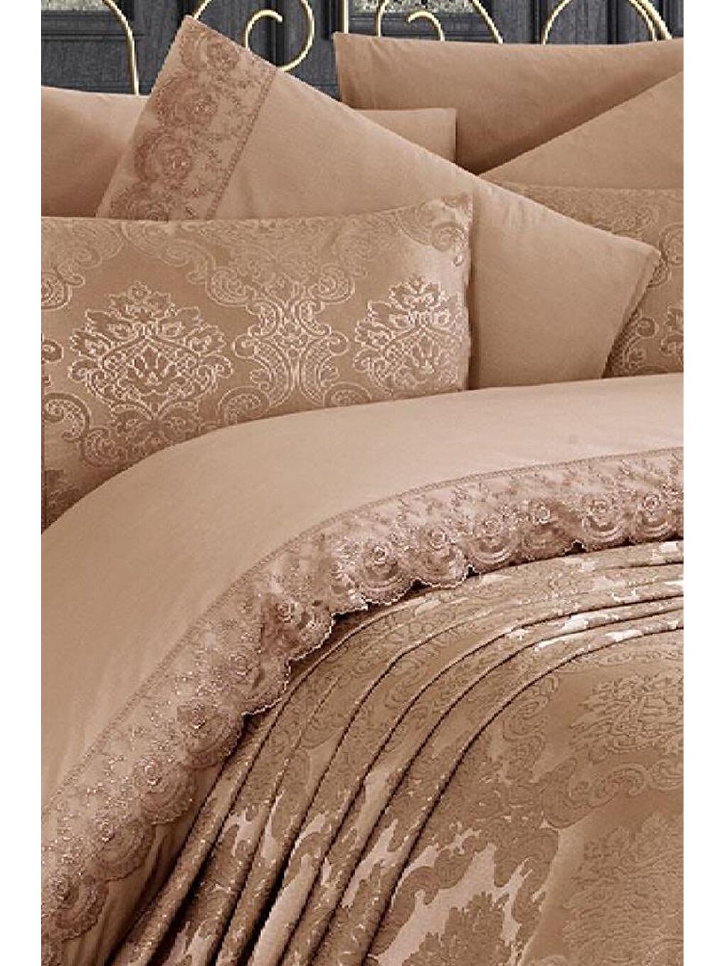 Karışık Fransız Dantelli Kure Yatak Örtüsü Cappucino-3