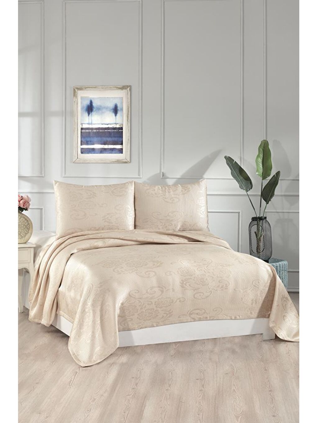 Kahverengi Lale Çift Kişilik Yatak Örtüsü Cappucino