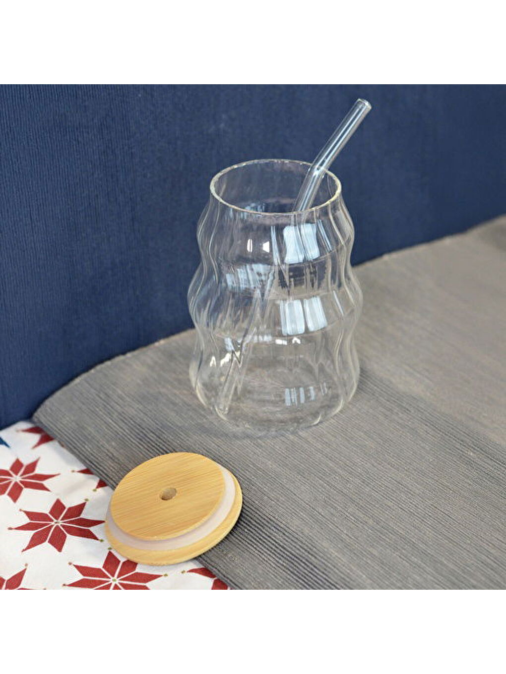 Bambu Kapaklı Pipetli Çizgili Bardak - Açık Kahverengi / Şeffaf - 450 ml