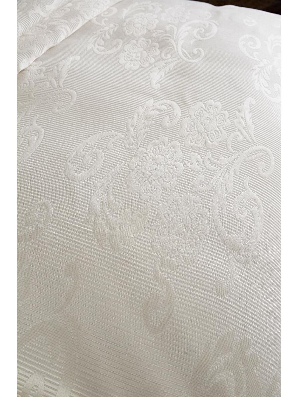 Karışık Lale Çift Kişilik Yatak Örtüsü Krem-6