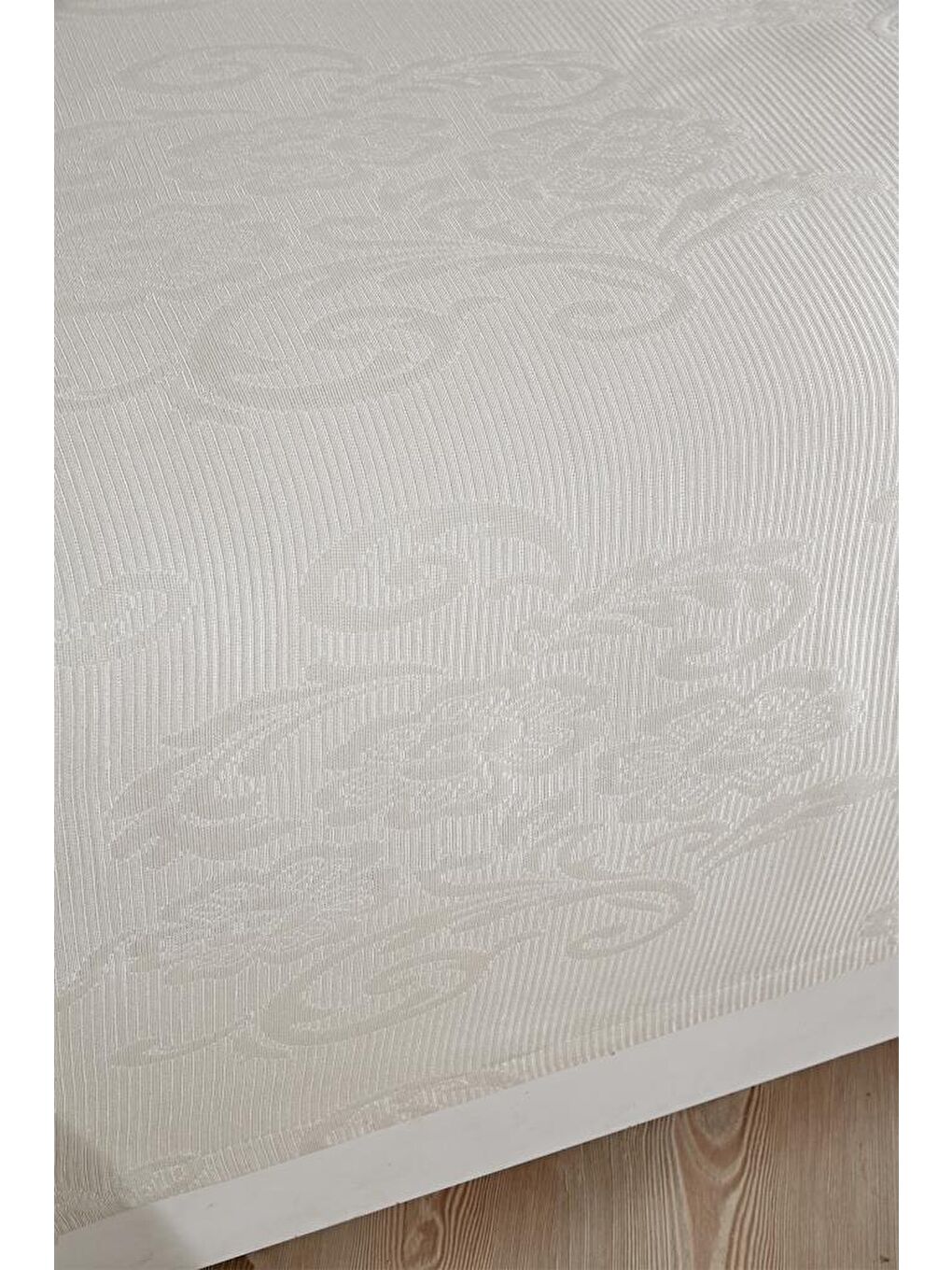 Karışık Lale Çift Kişilik Yatak Örtüsü Krem-7