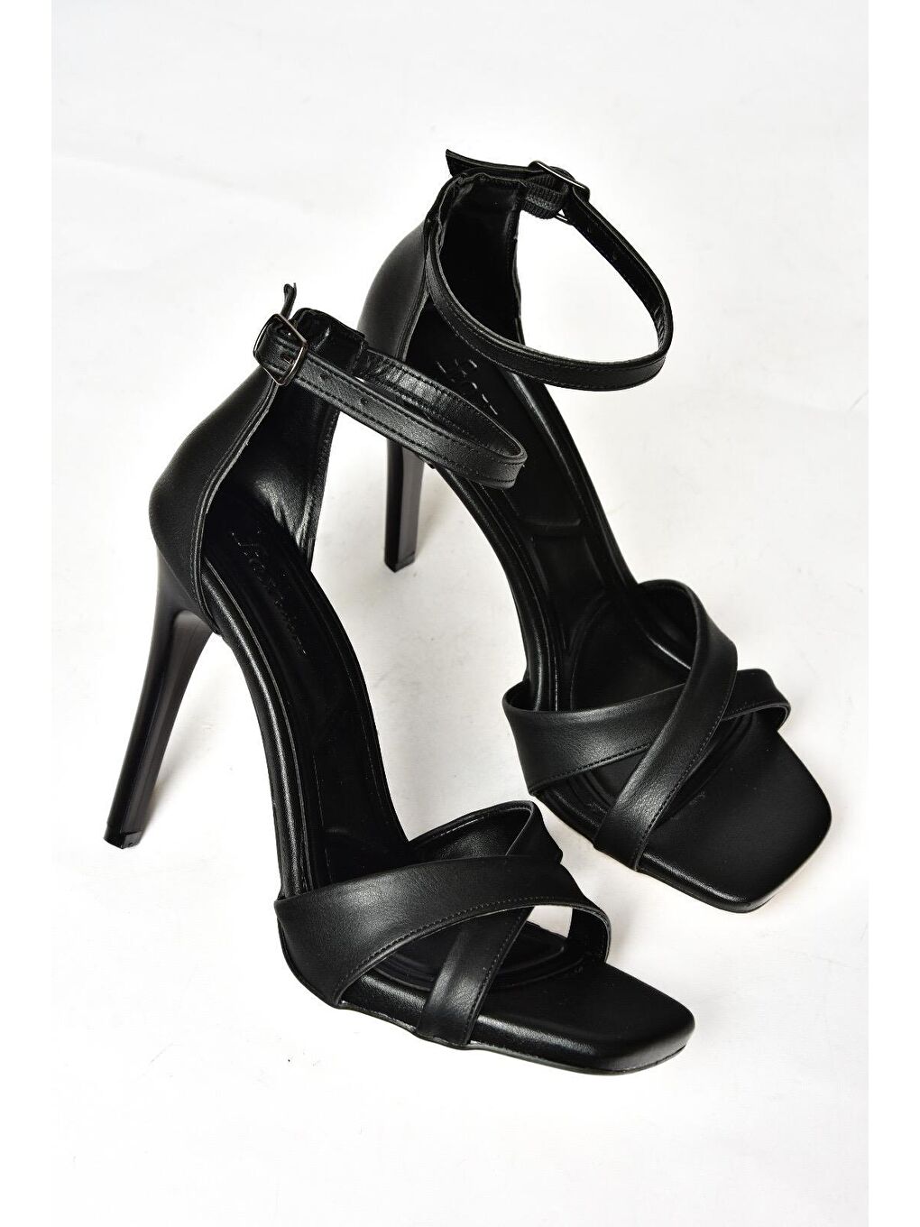 S2511460 Siyah Kadın Topuklu Ayakkabı-2