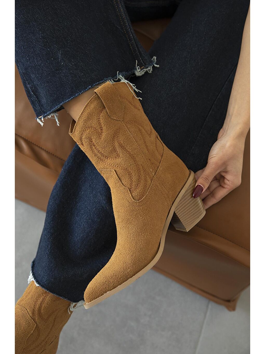 Kahverengi Hadley Kadın Süet Topuklu Bot Taba