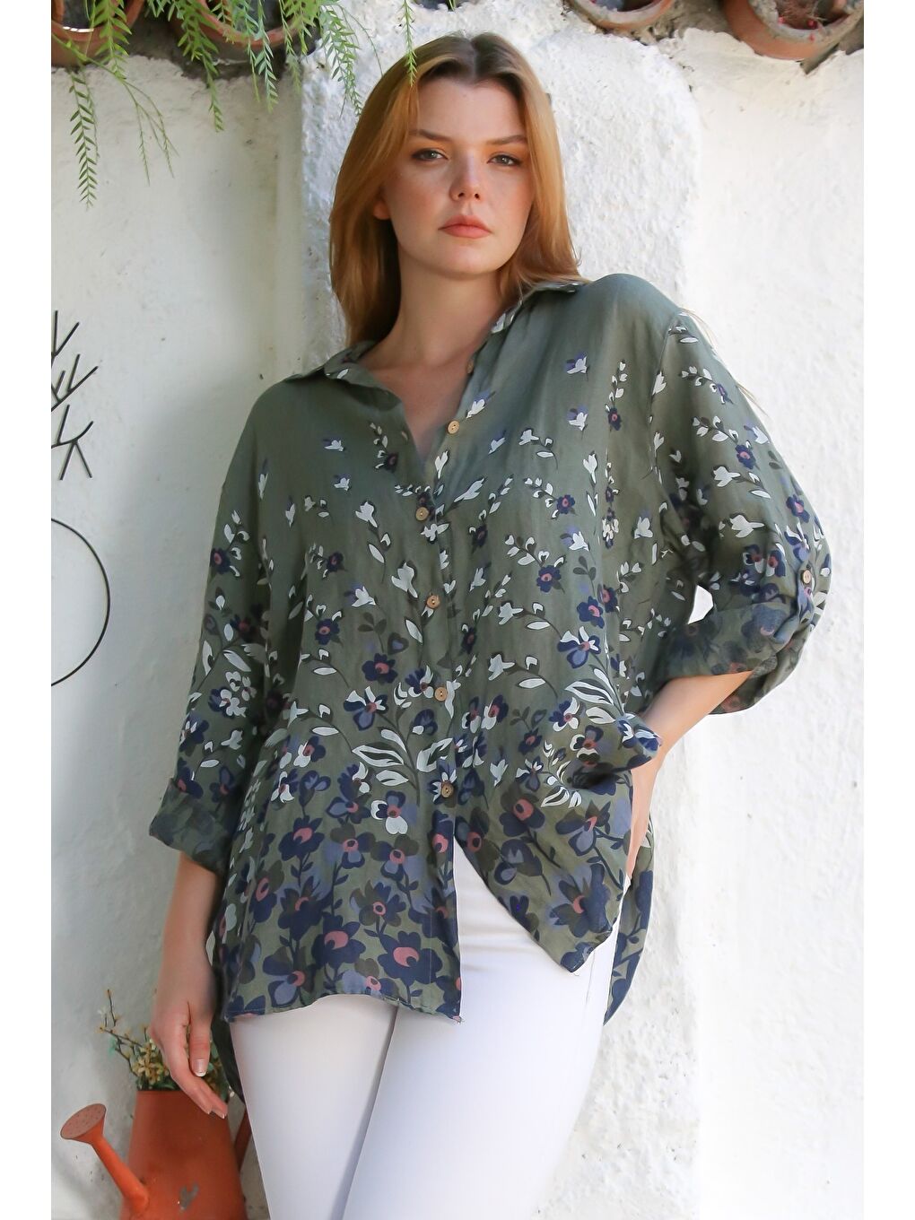 İtalyan Haki Gömlek Yaka Düğmeli Uzun Kollu Çiçekli Keten Dokuma Gömlek 76 63-2