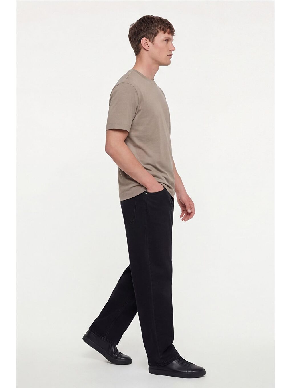 Kahverengi Erkek Camel Normal Kesim Regular Fit %100 Pamuk Dokuma Bisiklet Yaka Basic T-Shirt-2