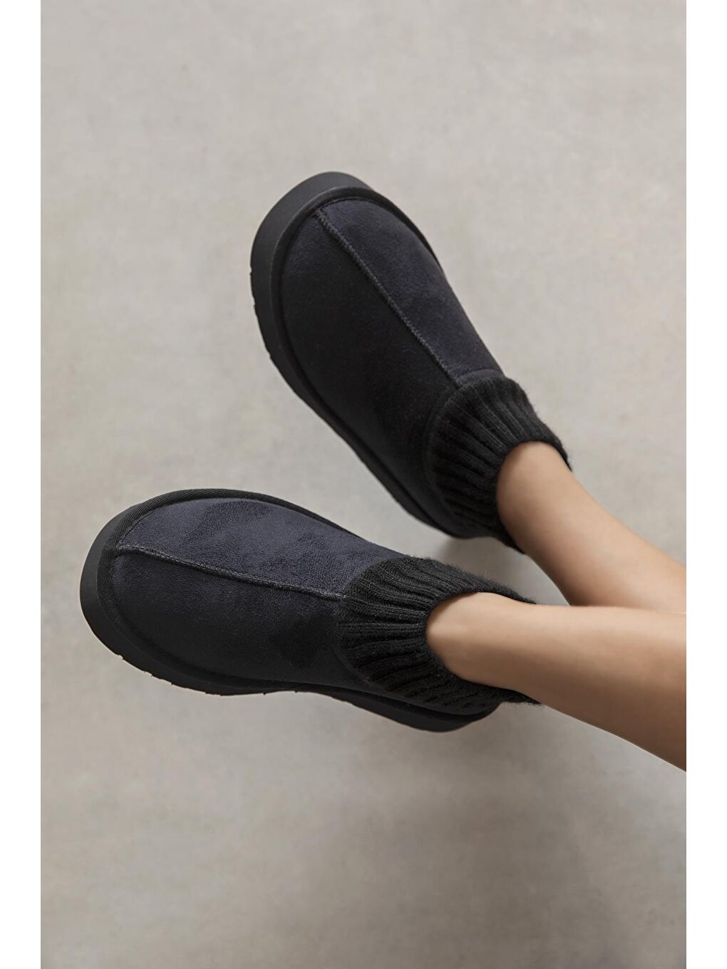 Yuki Kadın Triko Detay Ev Terliği Siyah-1