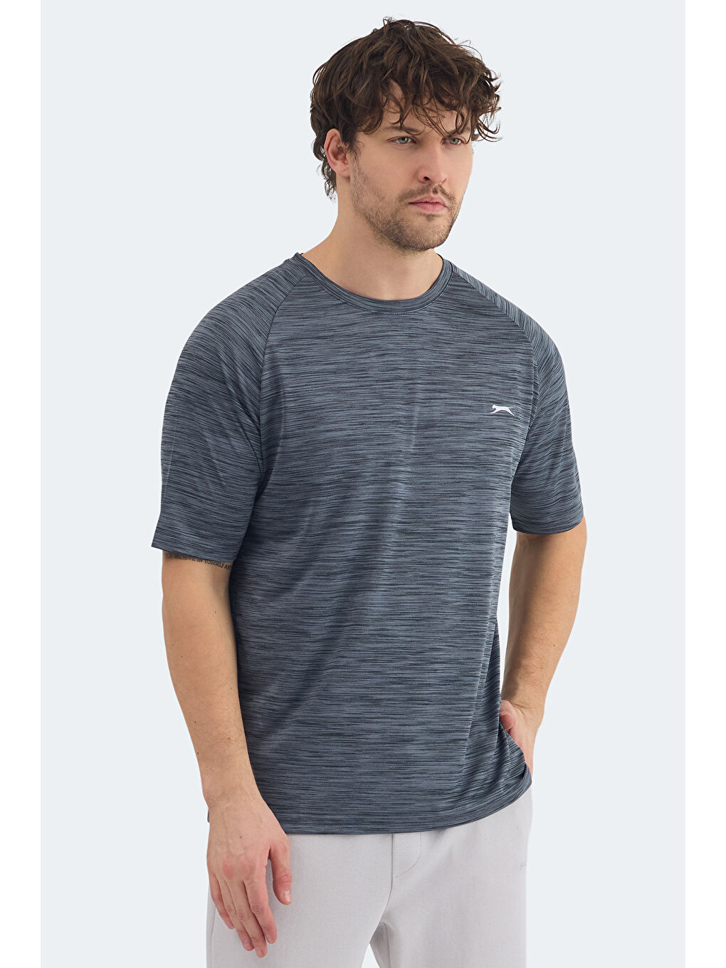 REDVALE Erkek Koyu Gri Tişört-4