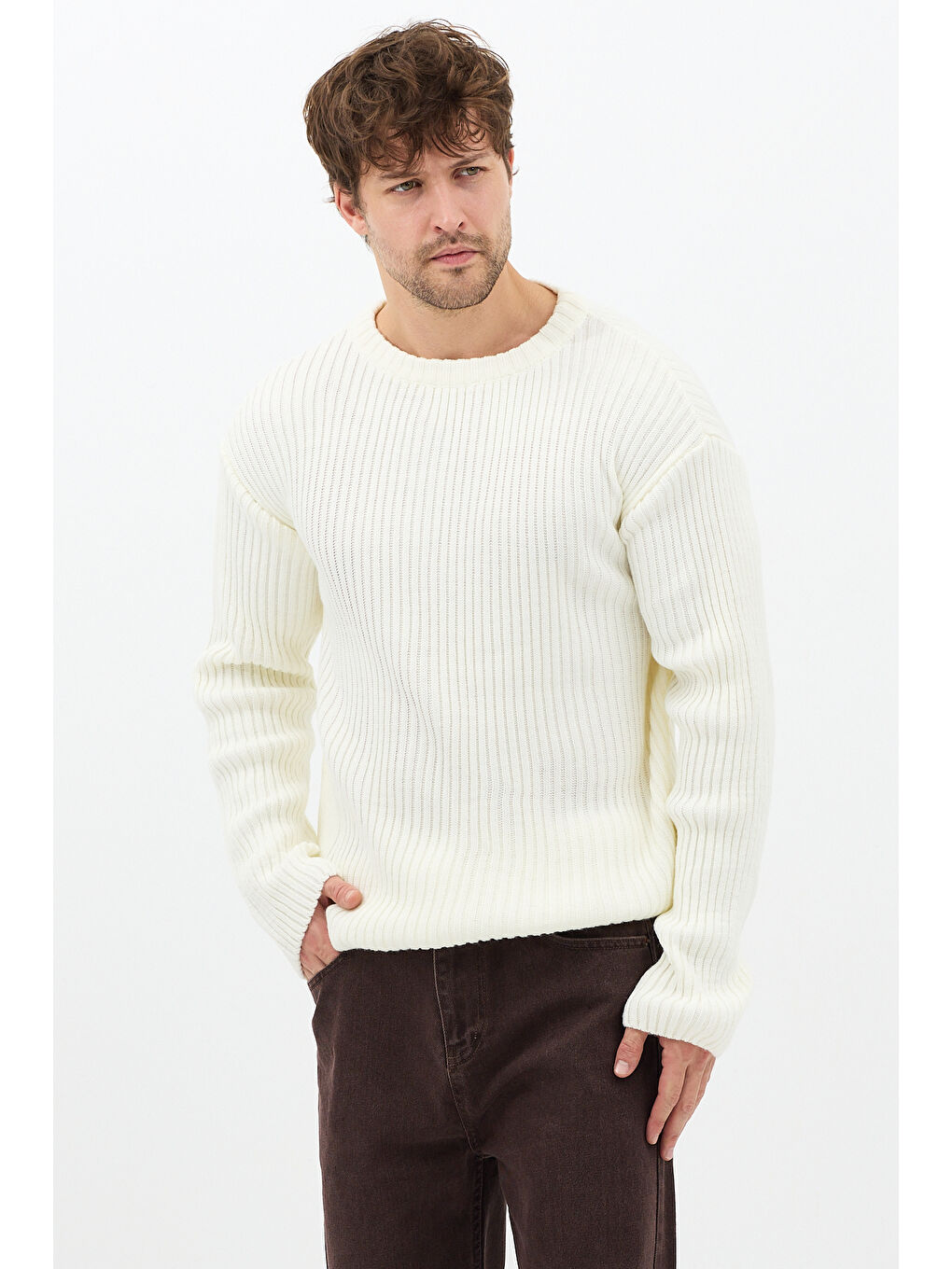 Erkek Beyaz Fitilli Örme Regular Triko Kazak-1