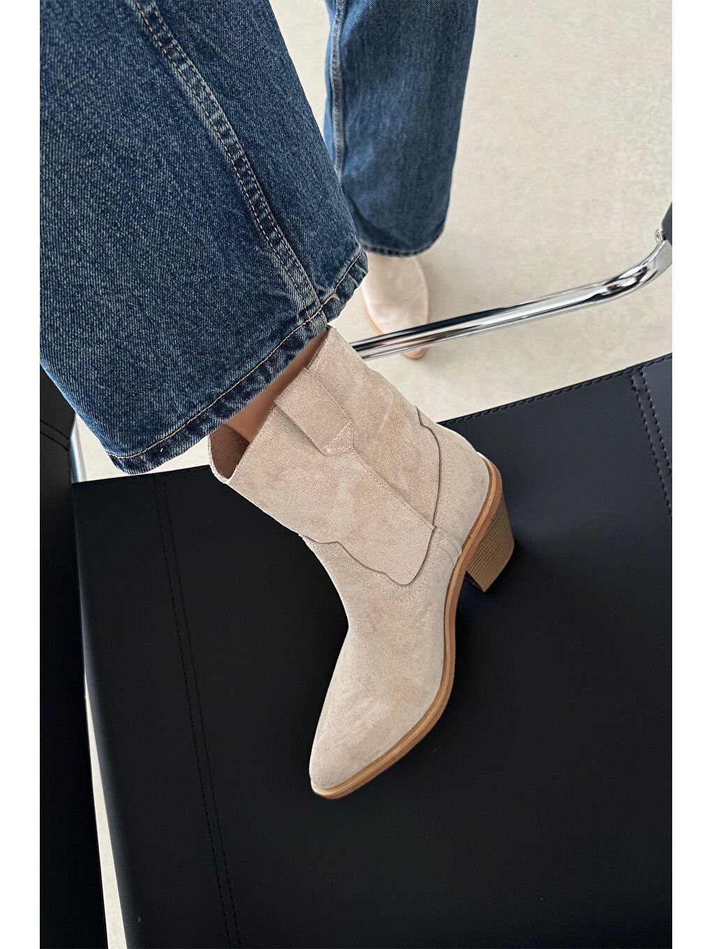 Maven Kadın Süet Topuklu Bot Bej-1