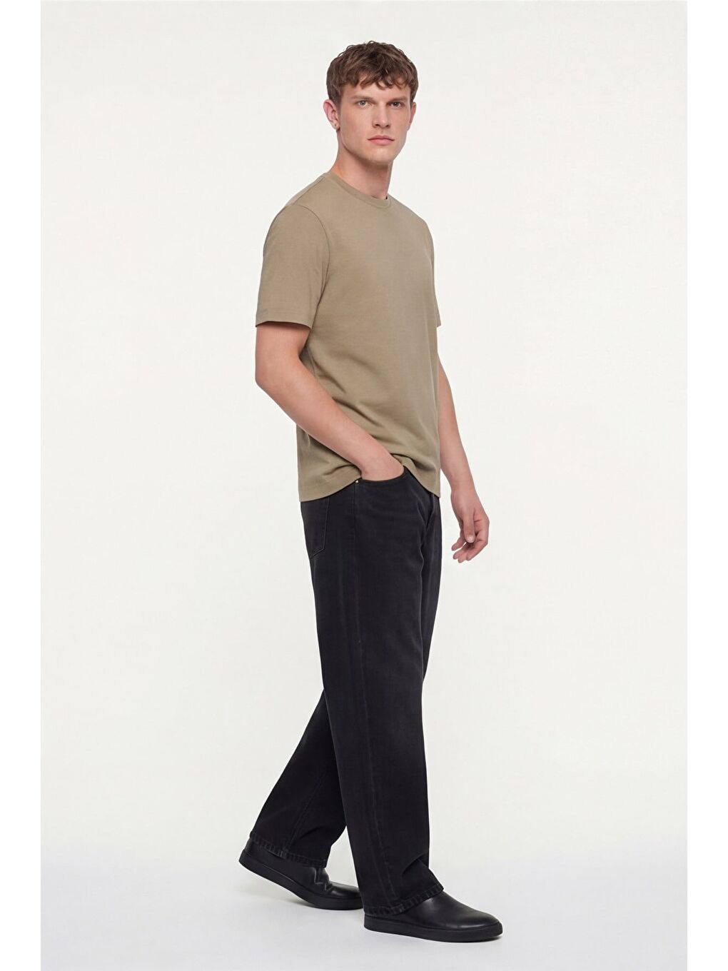 Bej Erkek Vizon Normal Kesim Regular Fit %100 Pamuk Dokuma Bisiklet Yaka Basic T-Shirt-2