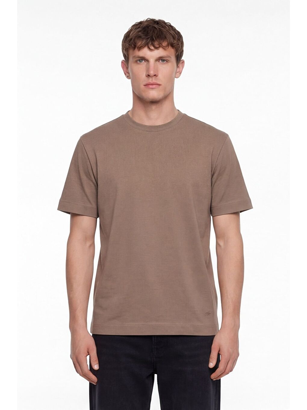 Kahverengi Erkek Taba Normal Kesim Regular Fit %100 Pamuk Dokuma Bisiklet Yaka Basic T-Shirt