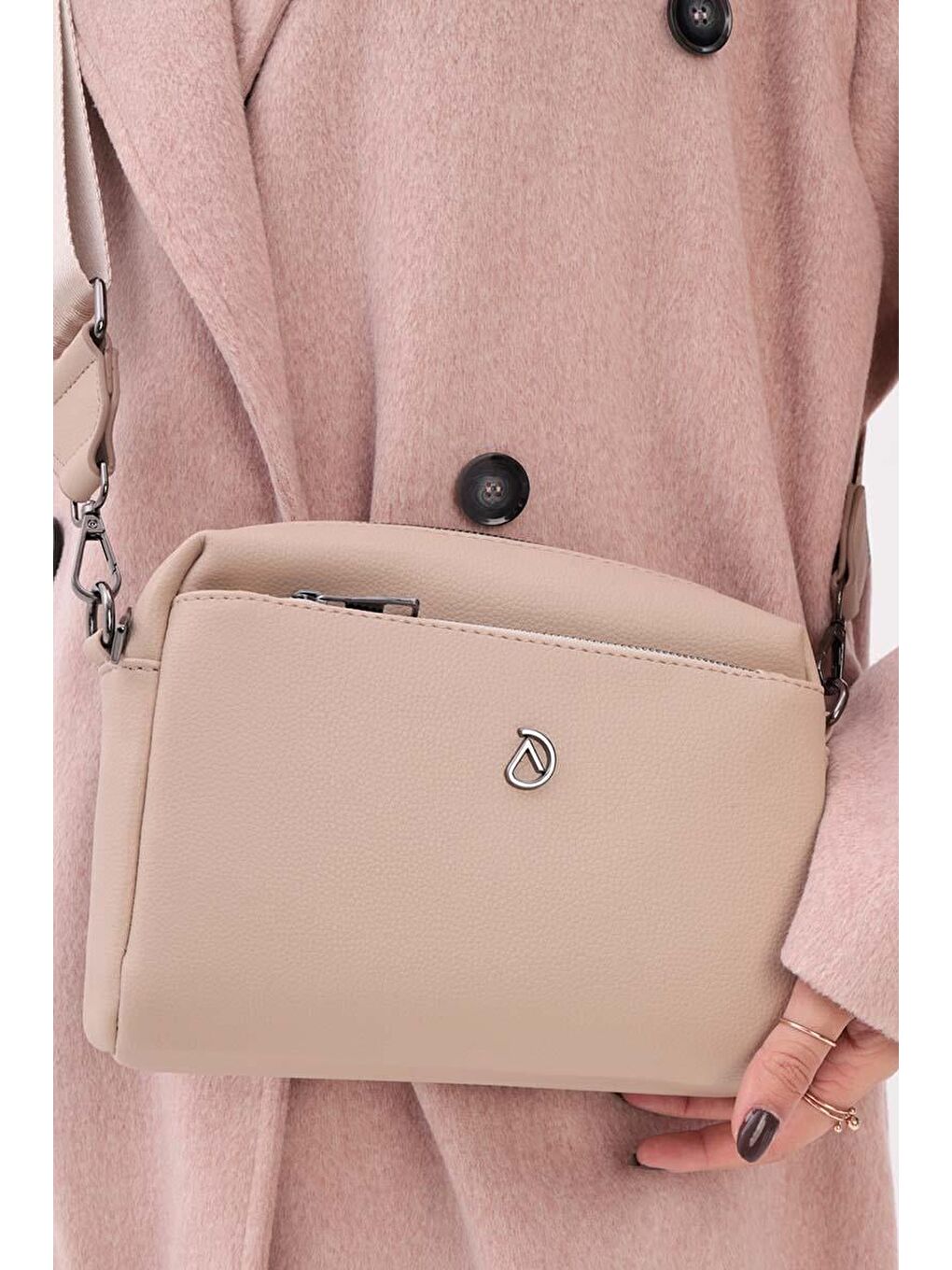 Bej-3 Bölmeli Çapraz Çanta-1