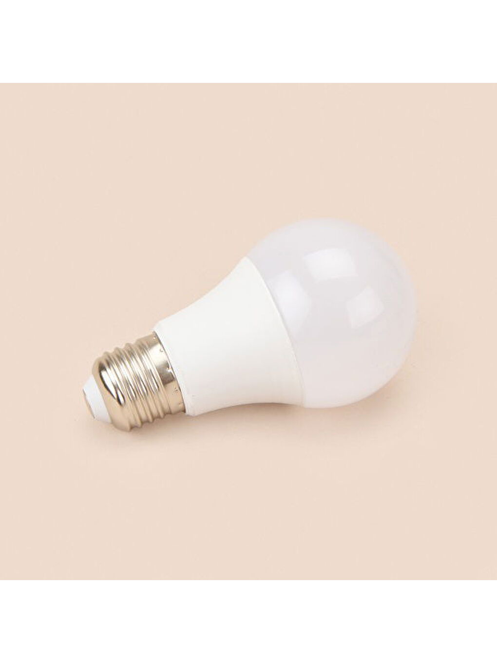 9W E27 825Lm Led Ampul - 6500K - Beyaz Işık-1