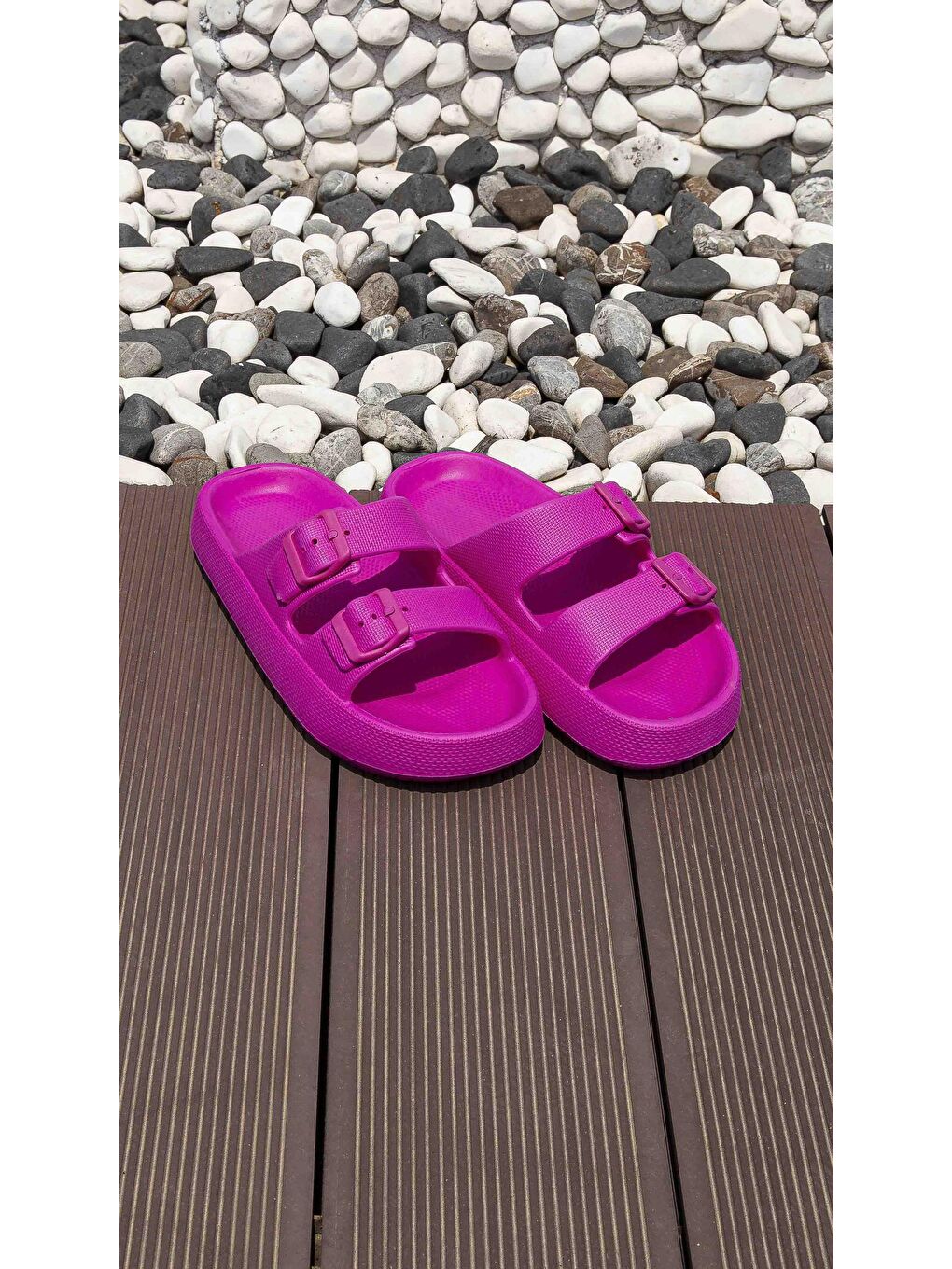 Kadın Pembe Ayarlanabilir Kemerli Terlik TEKLI