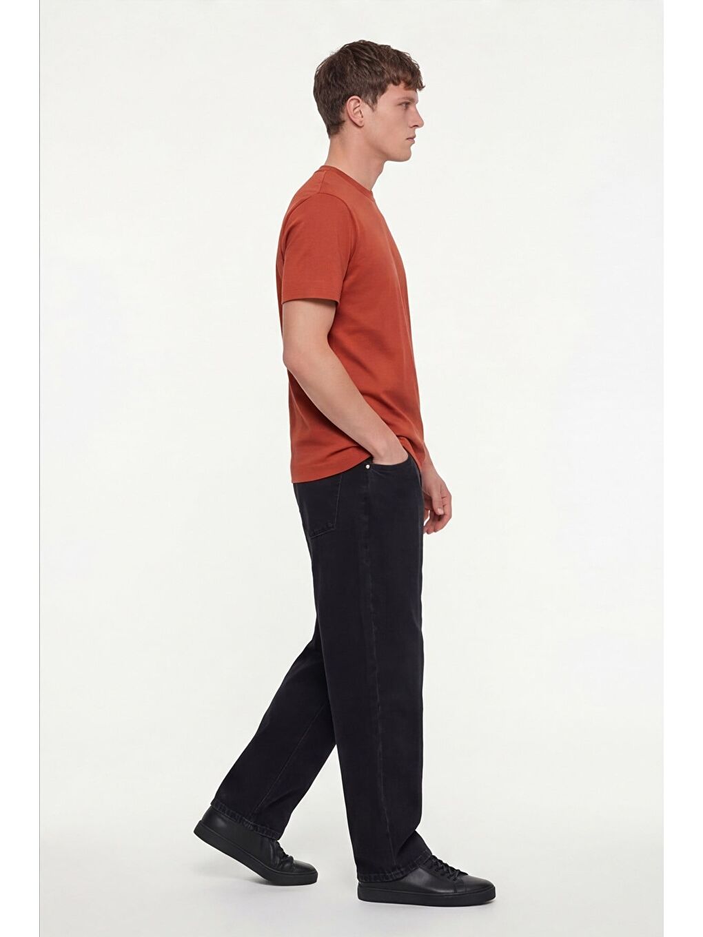 Kahverengi Erkek Kiremit Normal Kesim Regular Fit %100 Pamuk Dokuma Bisiklet Yaka Basic T-Shirt-2