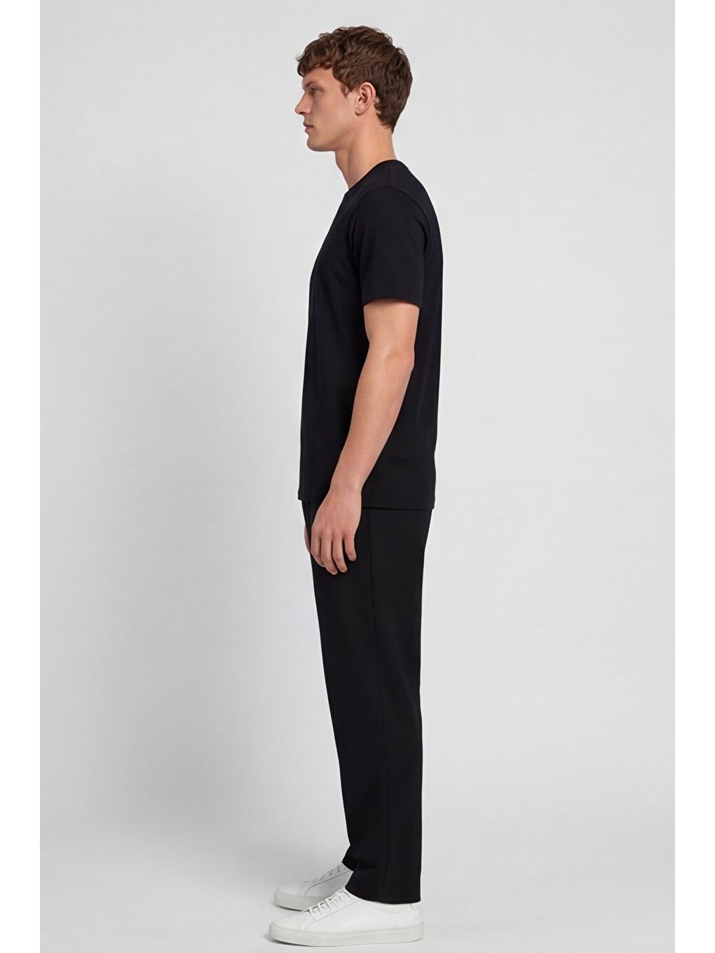 Erkek Siyah Normal Kesim Regular Fit %100 Pamuk Bisiklet Yaka Basic Tişört-2