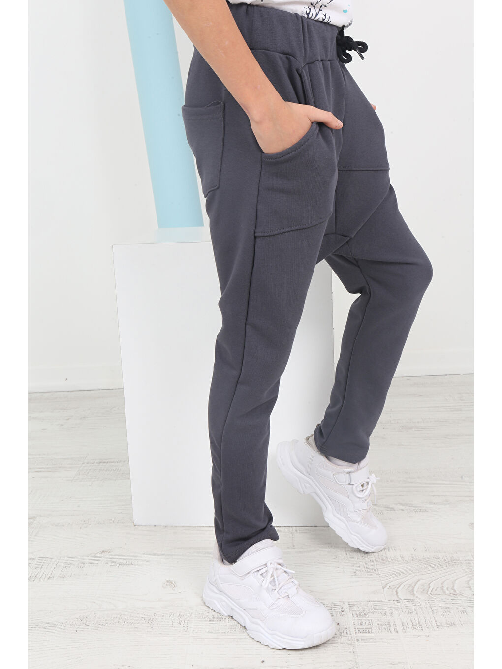 Antrasit Erkek Çocuk Şalvarlı Eşofman Alt-1