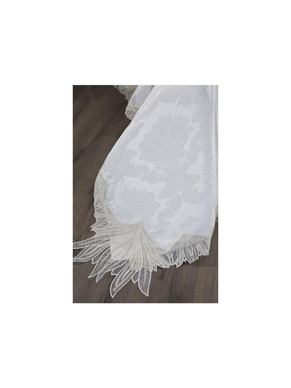 Ekru Pride Yatak Örtüsü Krem-2