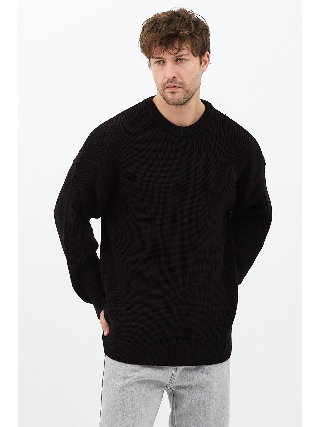 Erkek Siyah Regular Fit Bisiklet Yaka Örgülü Triko-2