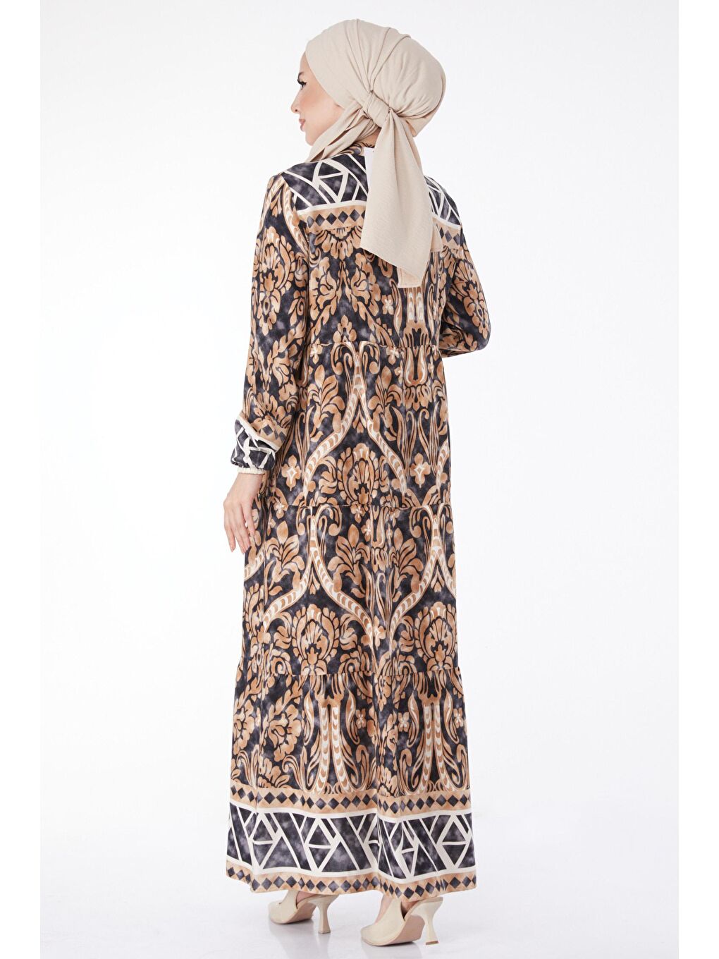 Hakim Yaka Kadın Siyah Desenli Ebise - 25196-4