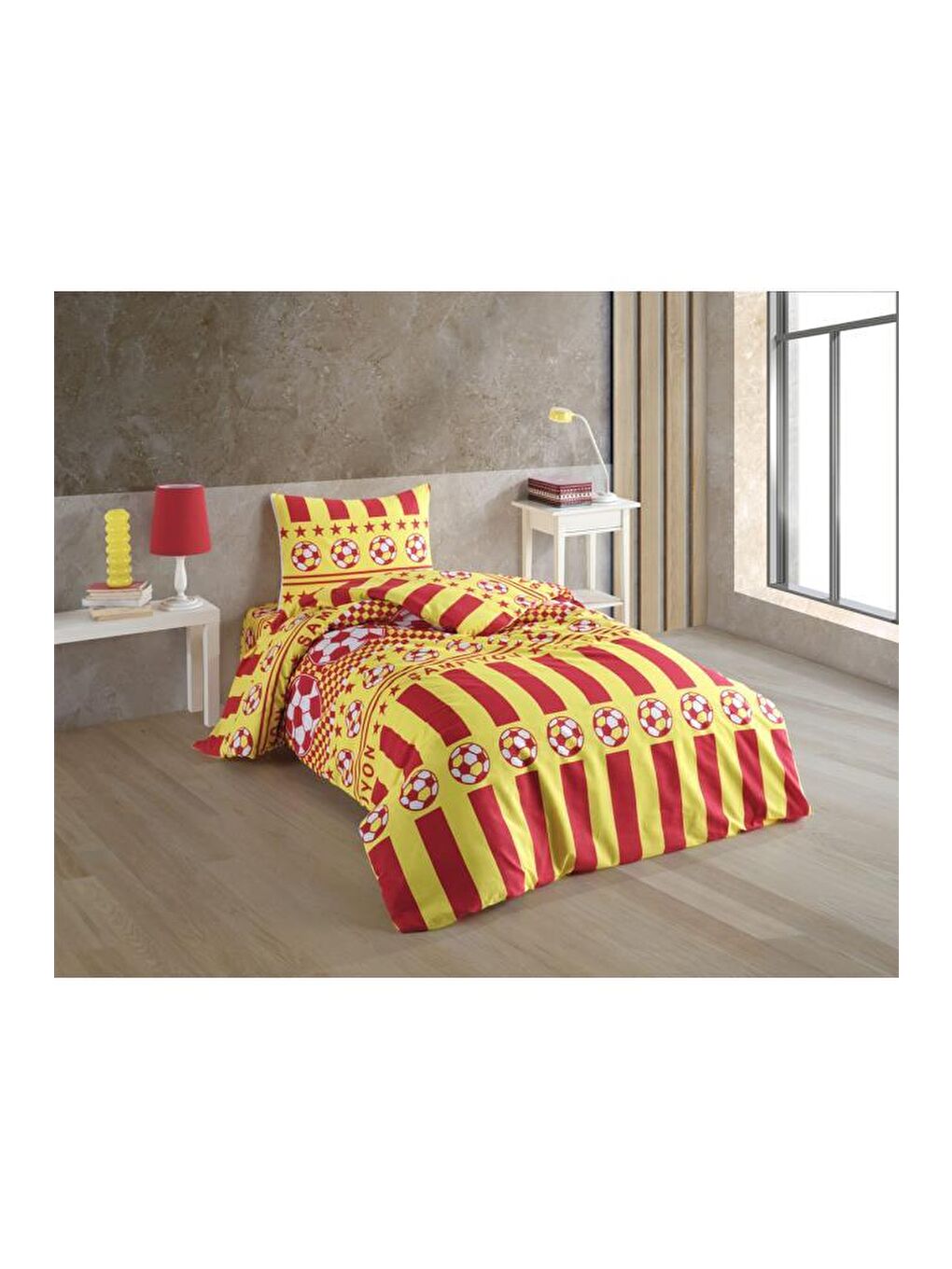 Karışık Sarı Kırmızı Taraftar Desenli Çift Kişilik Nevresim Takımı-1