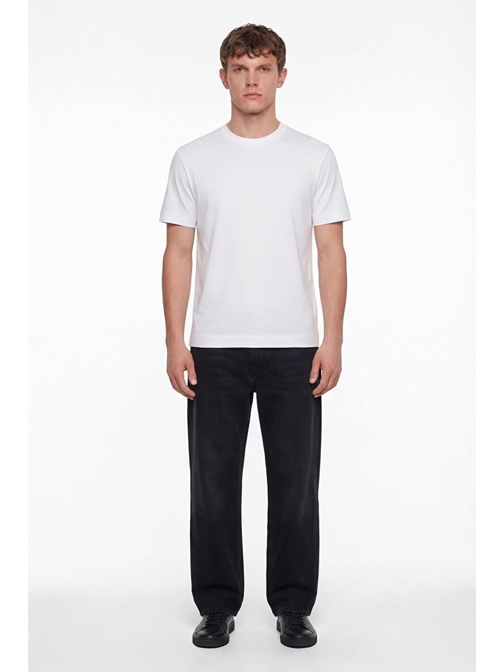 Erkek Beyaz Normal Kesim Regular Fit %100 Pamuk Dokuma Bisiklet Yaka Basic T-Shirt-1