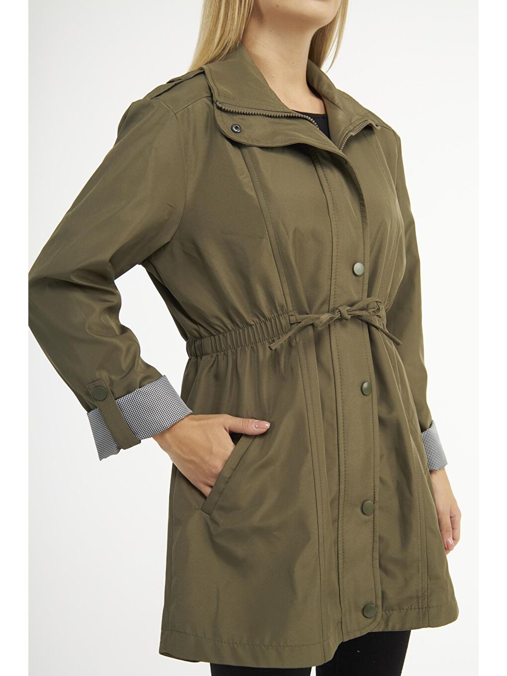 Haki Kadın Beli Büzgülü Kısa Düz Desenli Trençkot-1