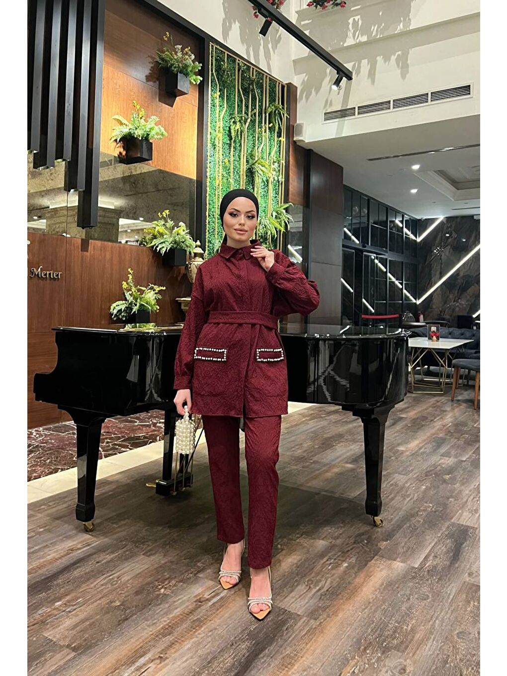 Bordo Kadın Jakarlı Bel Kuşaklı Cep Taşlı Alt Üst Takım