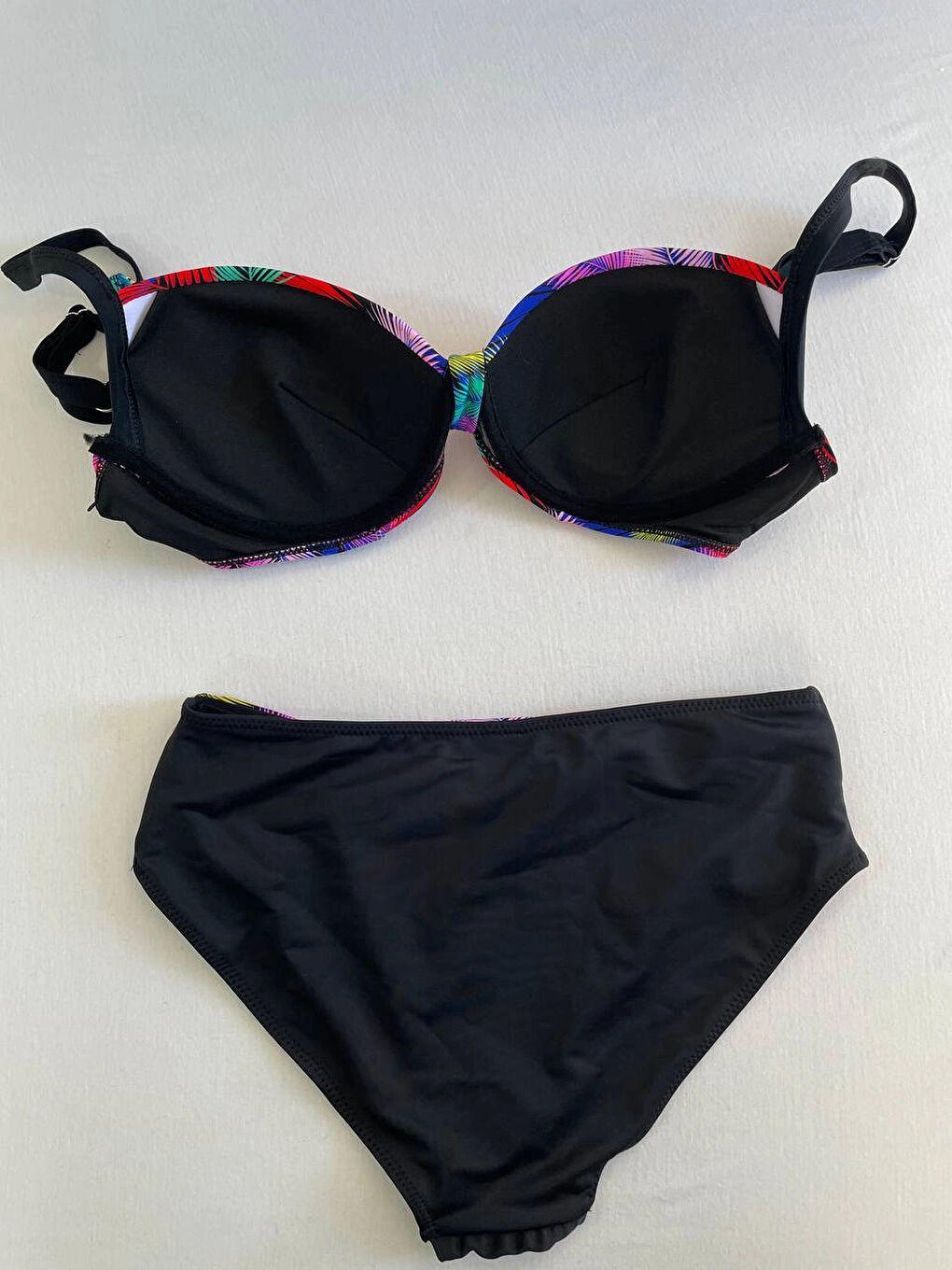 Kadın Siyah Sarı Kırmızı Çok Renk Desenli Astarlı Büyük Beden Bikini Takımı HZL25S-LC06-4